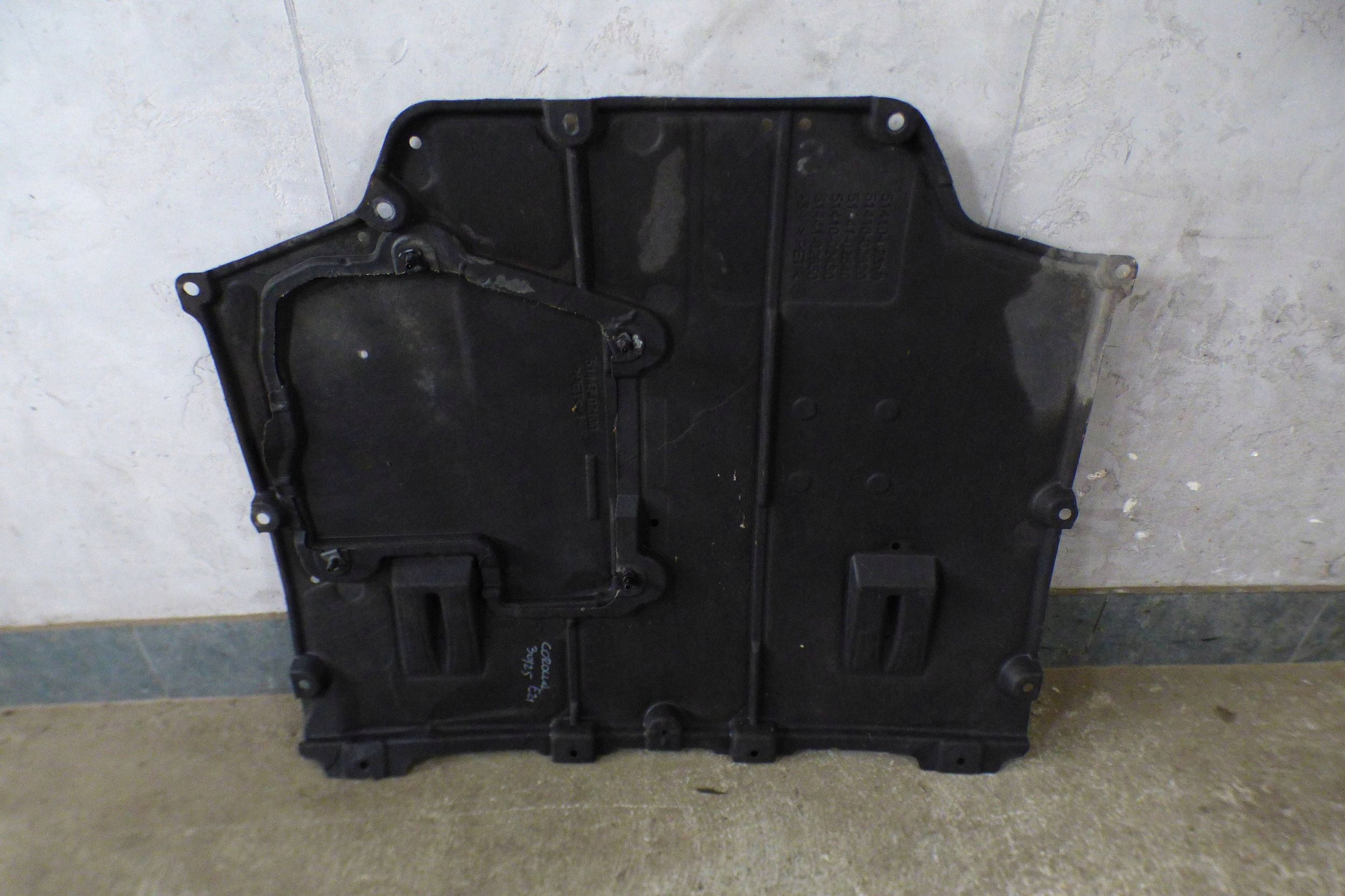 Toyota Corolla E21XII cover below engine 51410-02310 51447-02100