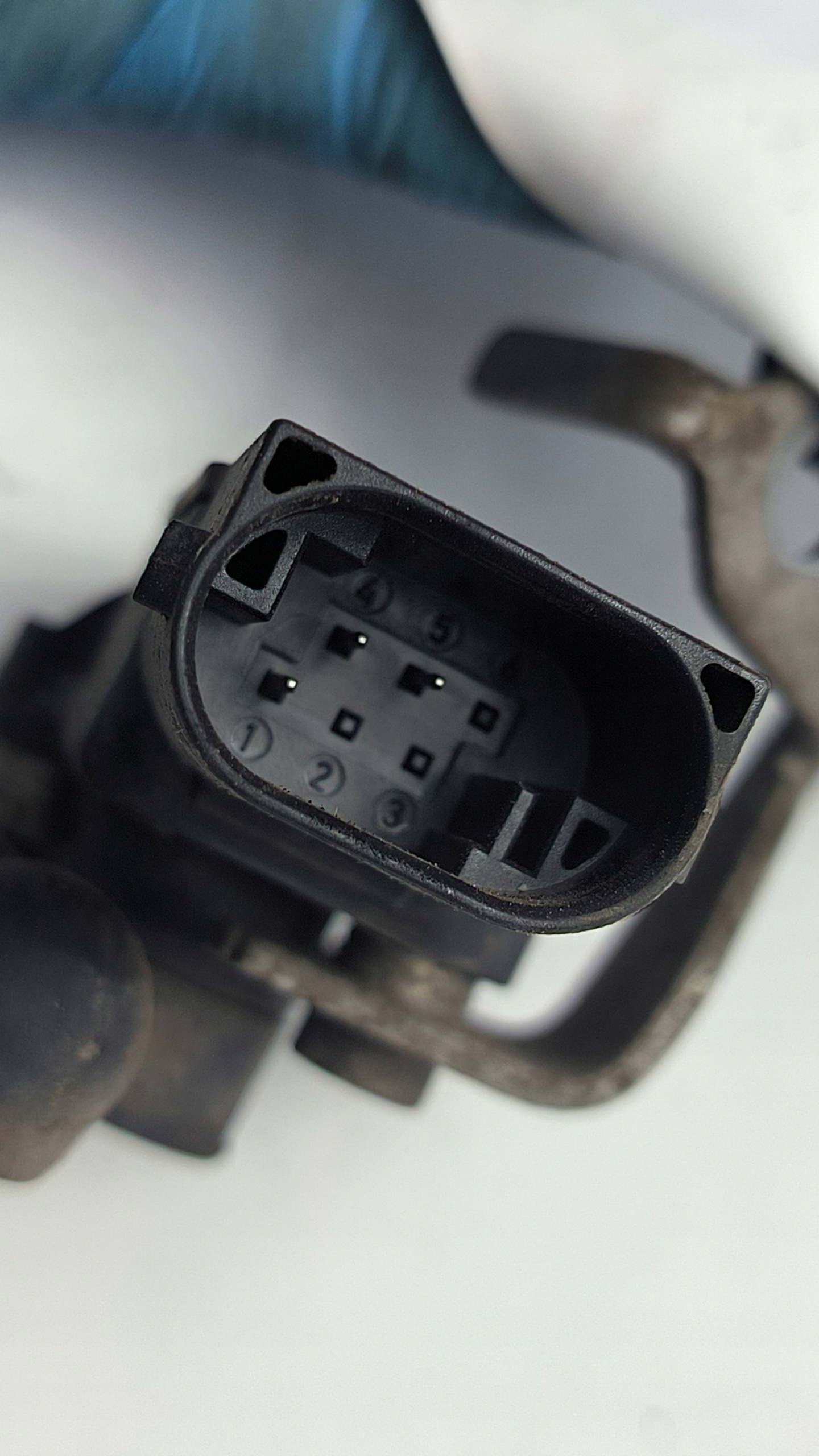 sensor POZIOMOWANIA 31406563 VOLVO V60 II