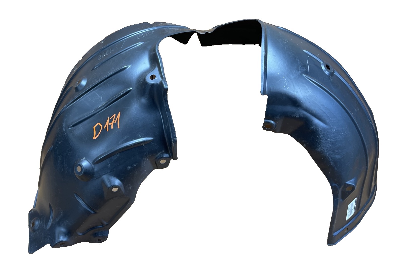 D171 MAZDA 3 IV BP 2019- mudguard front right front BDEN-56-140
