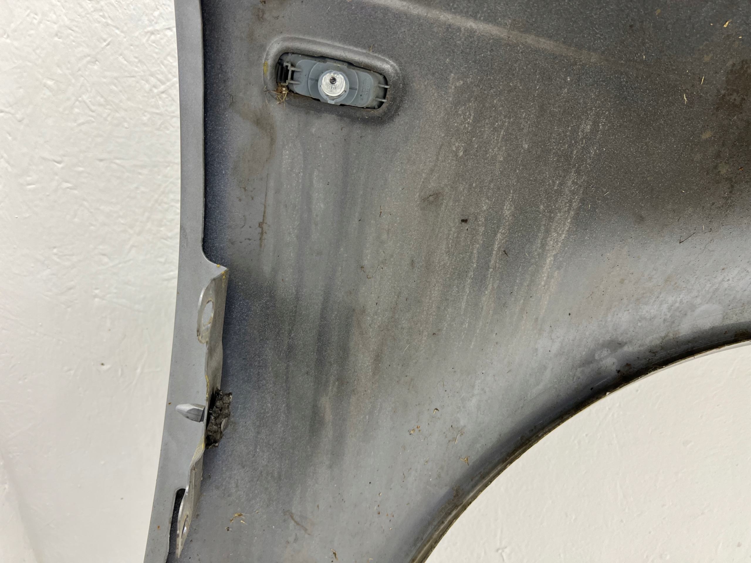 fender left front front AUDI A6 C6 before LIFT 2006 ROK LY7J