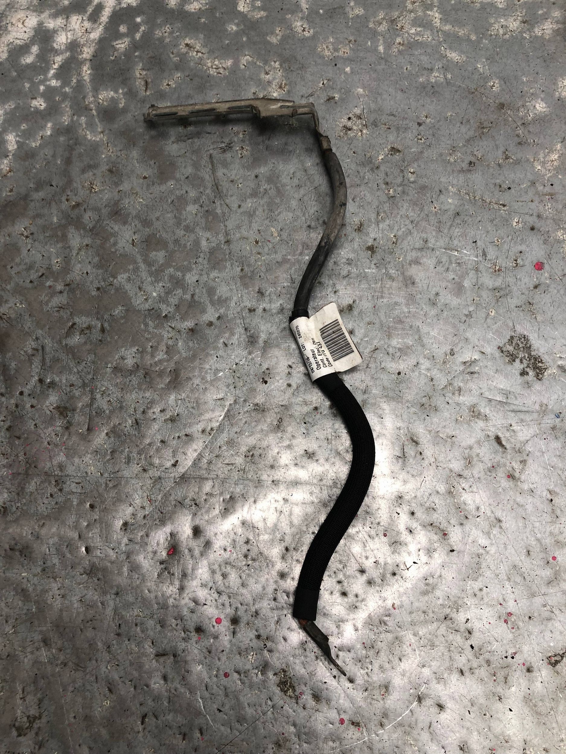 Batteriemanagement Sensor RENAULT TRAFIC III 240800232R