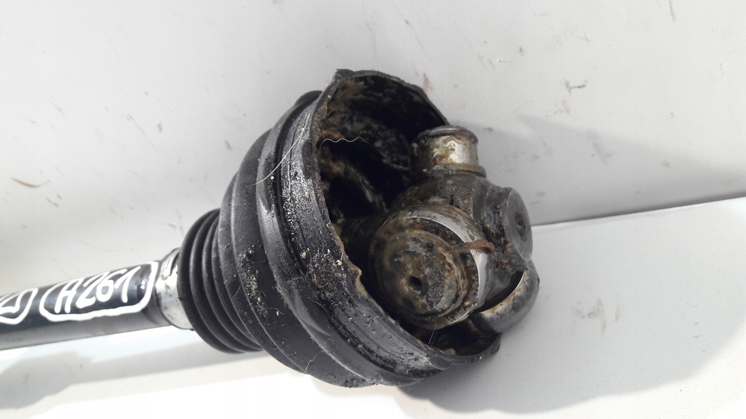 OPEL CORSA E semi-axis right front ABH7 6083850 13486867