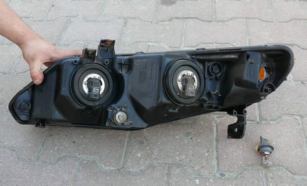light right front HONDA CIVIC VIII 8 sedan USA