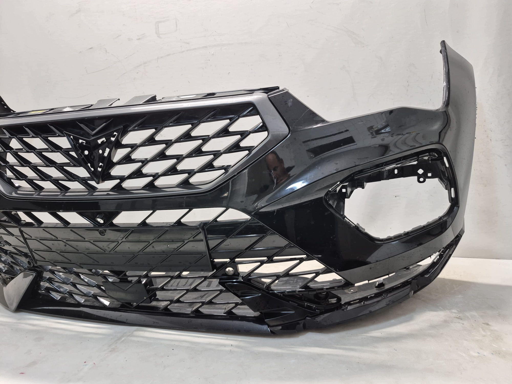 CUPRA ATECA LIFT 575 20- bumper front front grid grill PDC 575807221