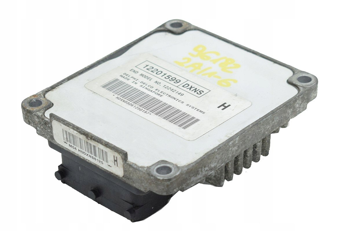 computer control unit of the engine DAEWOO NUBIRA 12201599