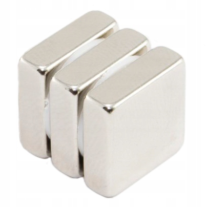 

Magnes Neodymowy Płytkowy 15x15x5 N38 3 Sztuk