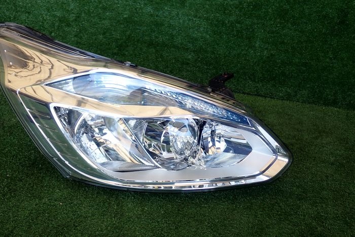 FORD TRANSIT CUSTOM 13- reflektor right light right