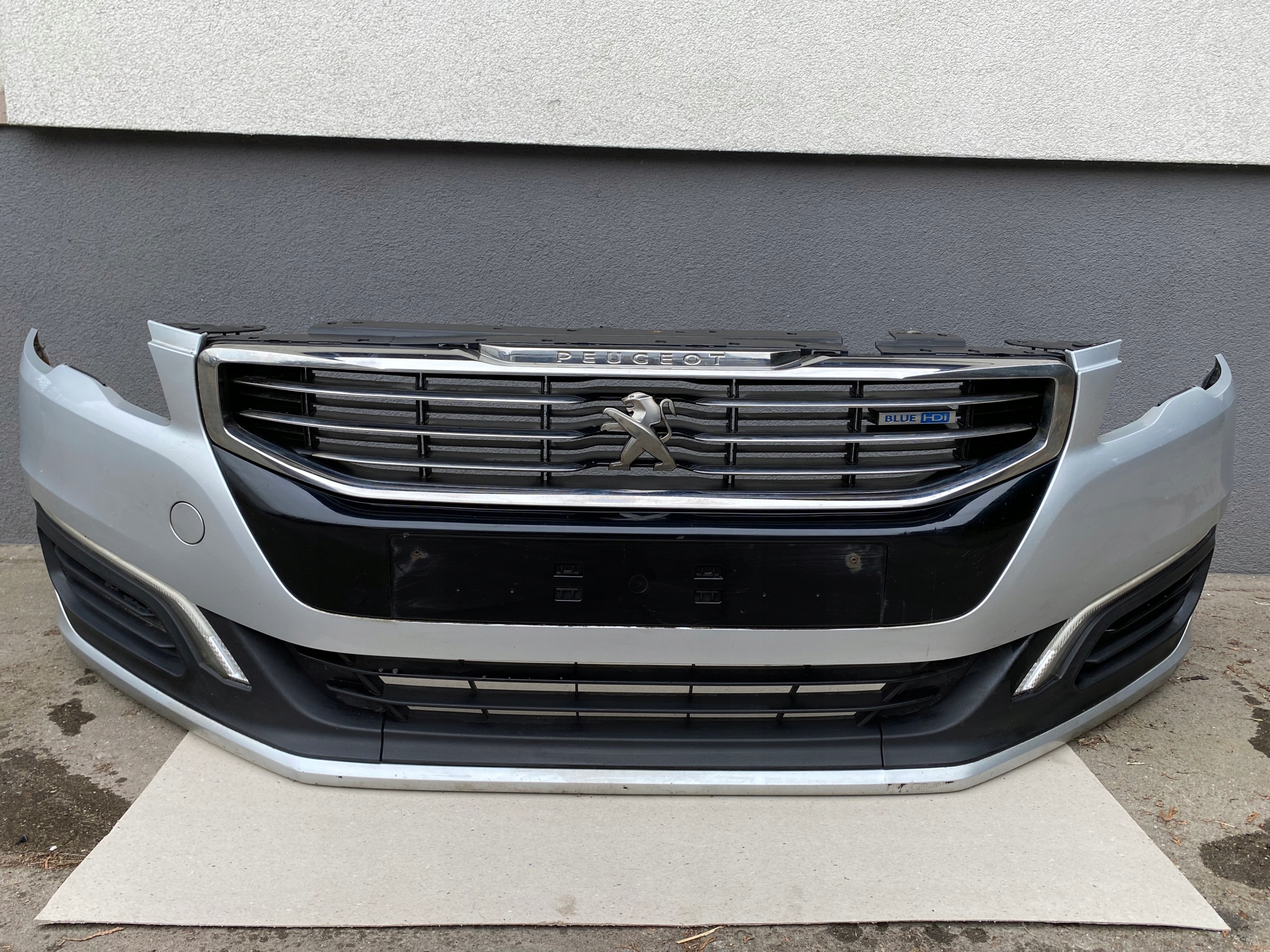 ZDERZAK PRZÓD KOMPLETNY PEUGEOT 508 I LIFT EZRC KOLOR