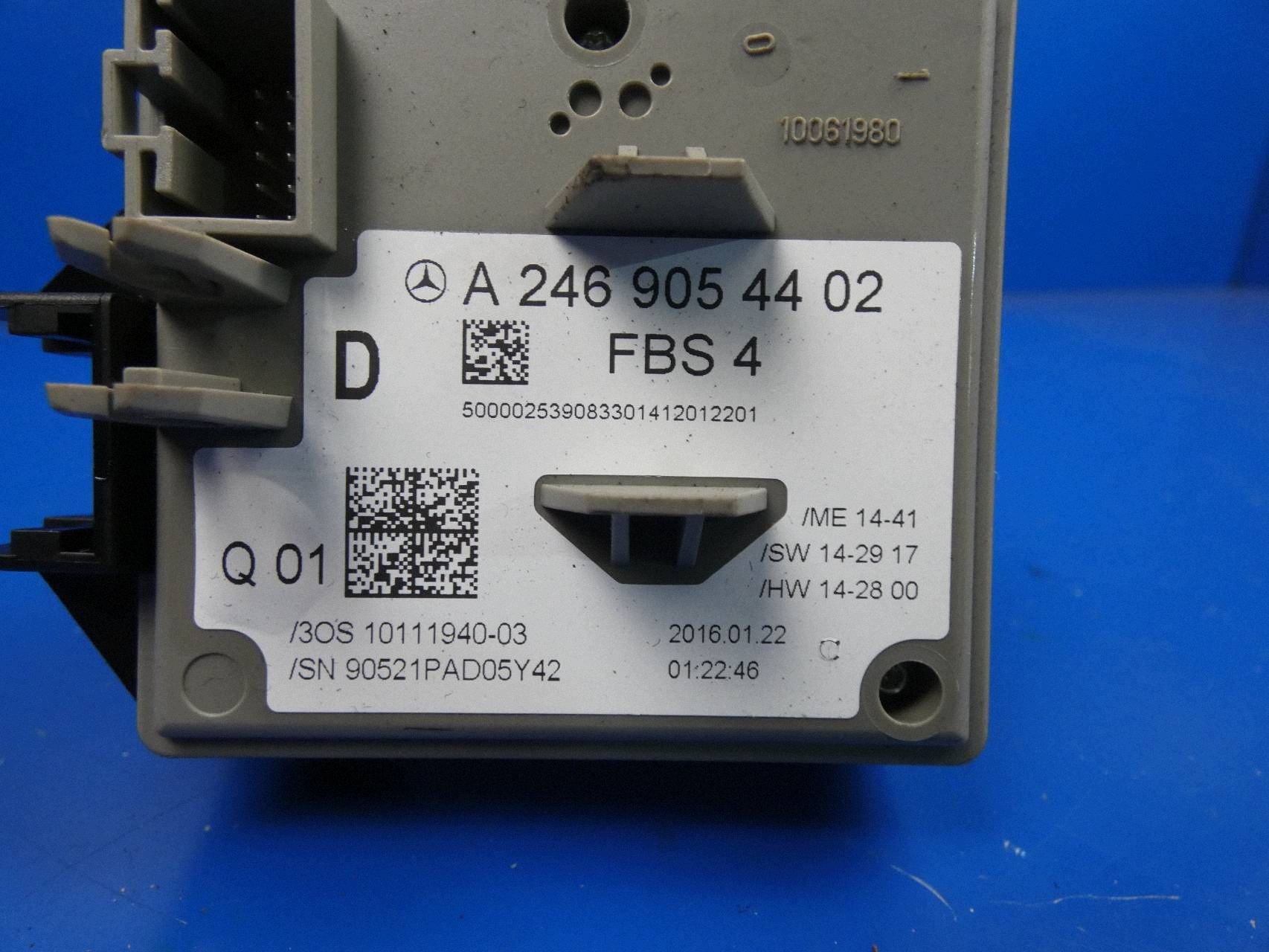 MERCEDES CLA W117 A W176 B W246 ignition key PILOT