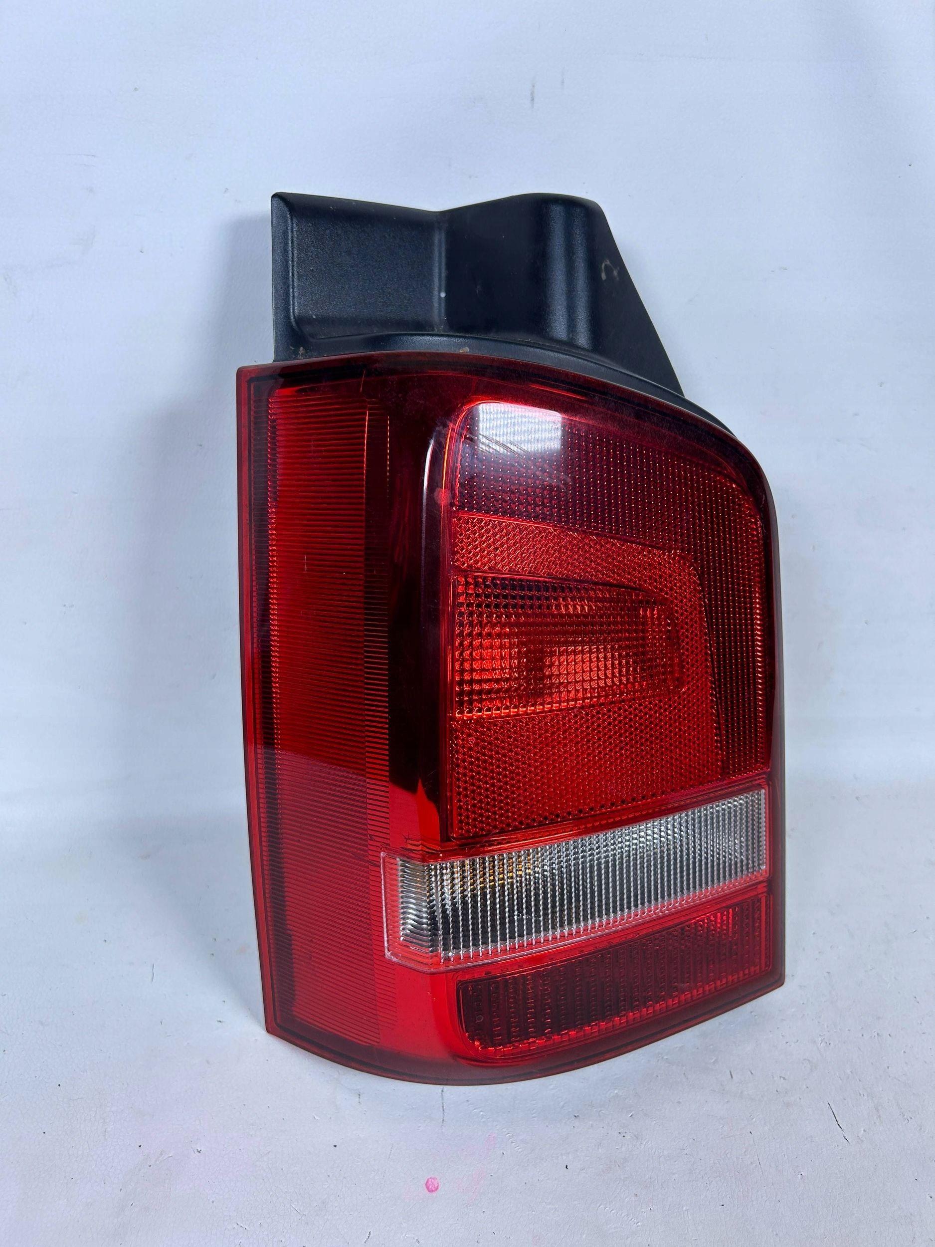 VwT5 Mulivan light rear part left front front Lift 09