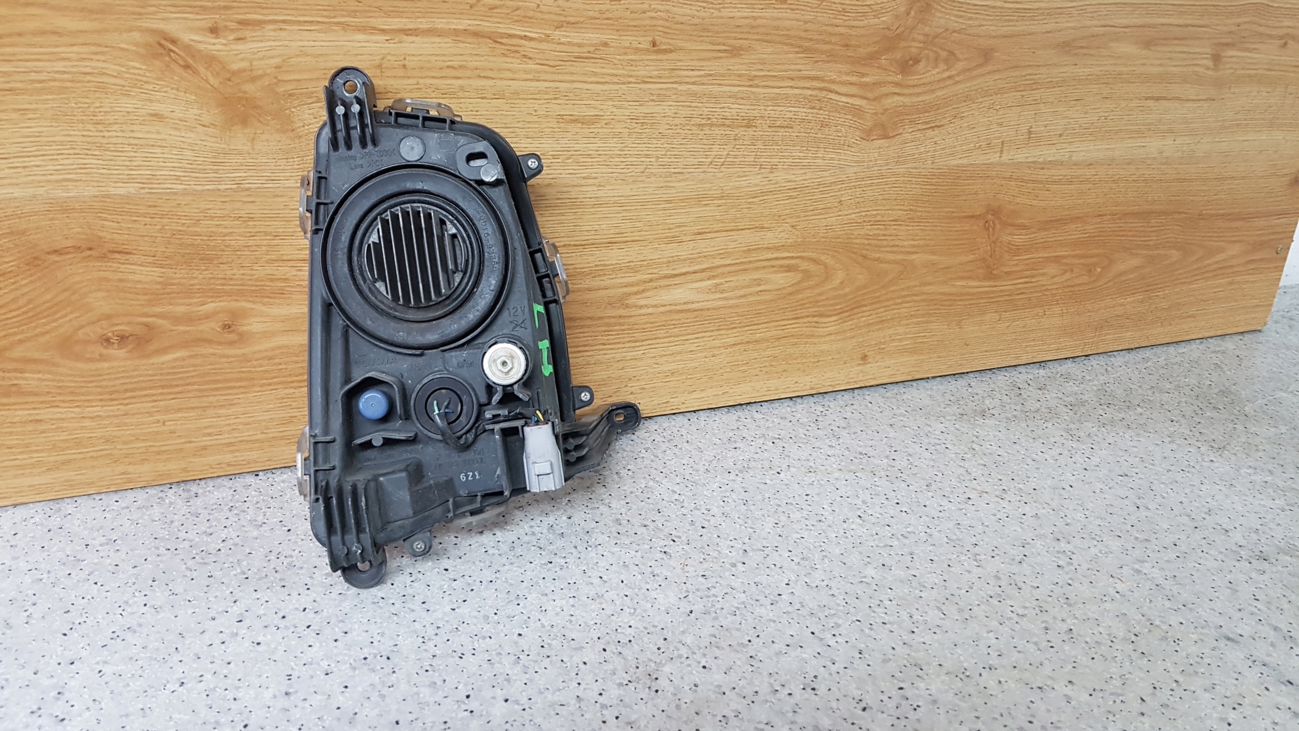 TOYOTA PRIUS IV 4 2016 - LED DRL left D 78