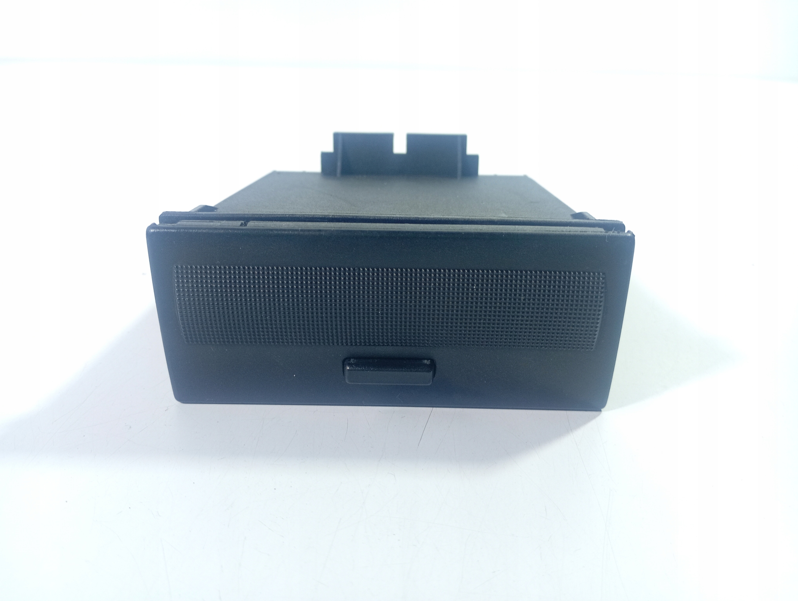 Audi A4 B5 95-00 Handschuhfach OE 8D0941561
