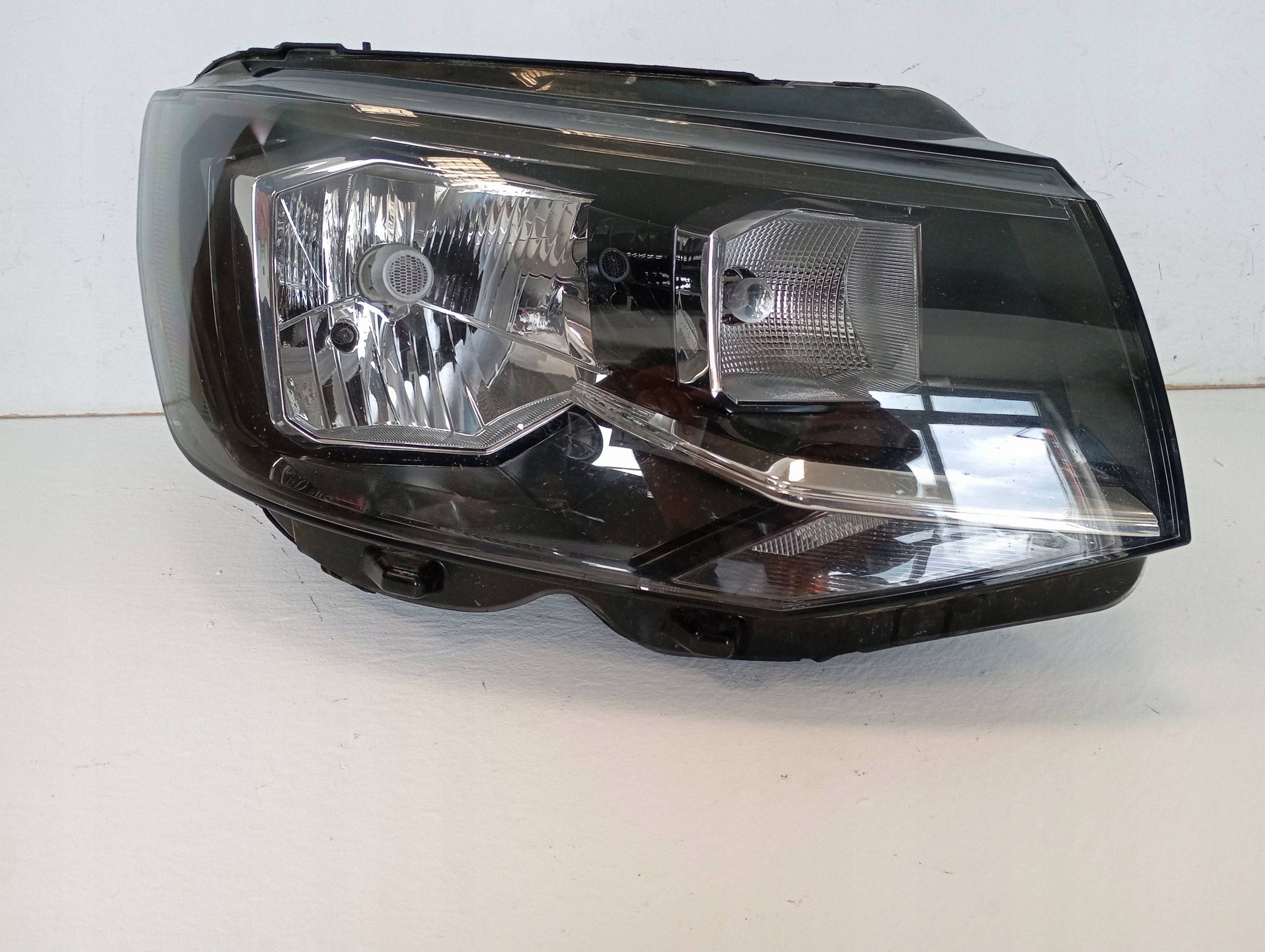 REFLEKTOR front light right VOLKSWAGEN TRANSPORTER T6 7E1941016AB
