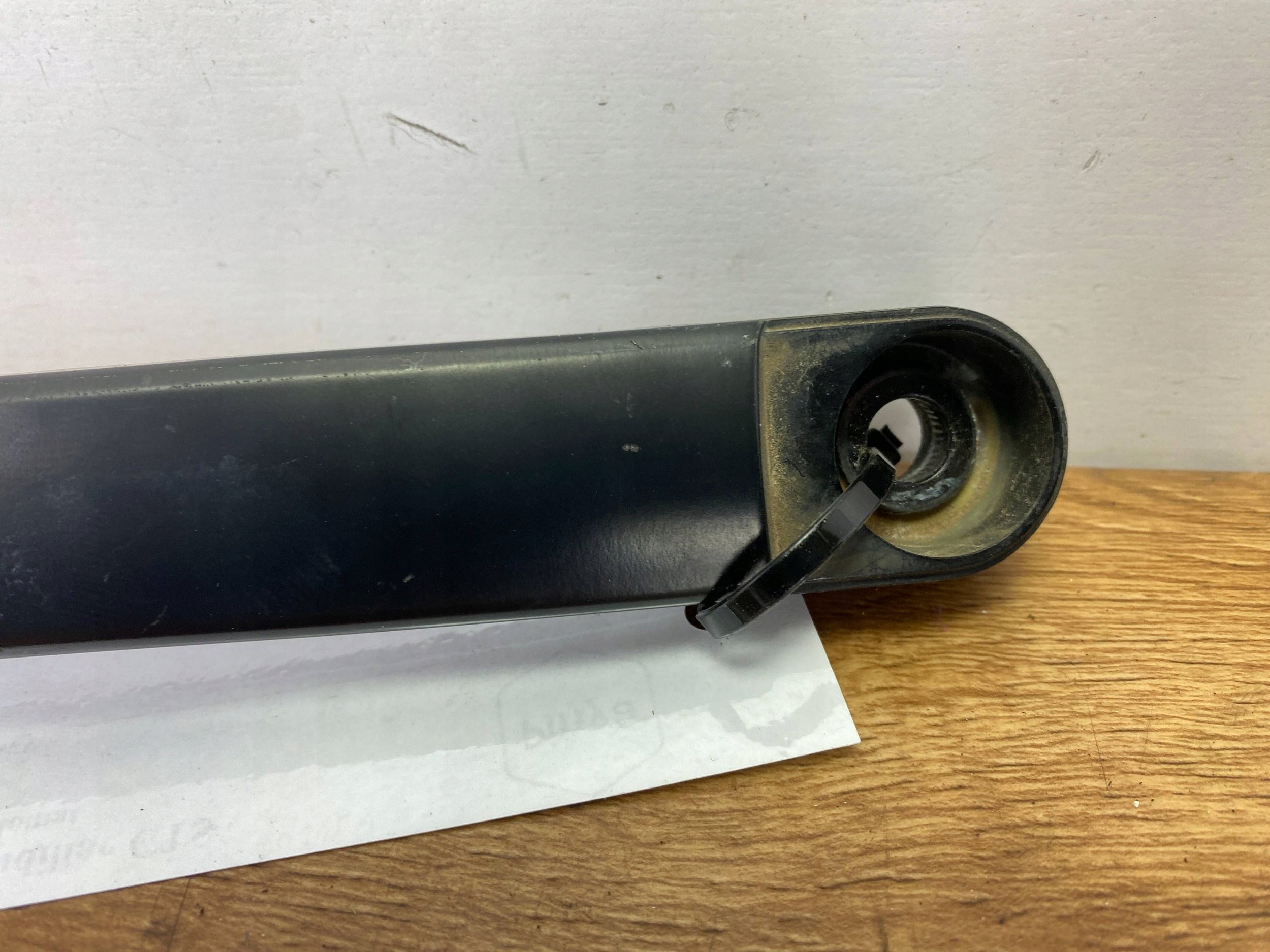 wiper arm windows Cadillac CTS III 2014+