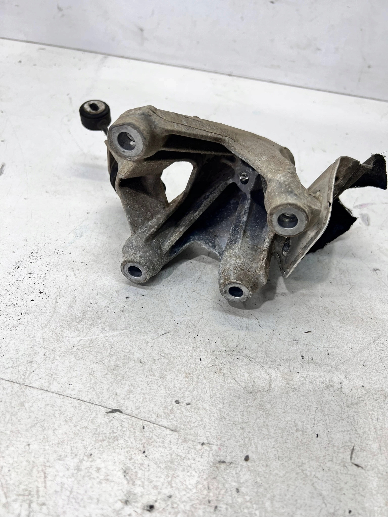 engine mount left AUDI Q7 4M A4 B9 A5 4M0199307AF 4M0199869AL