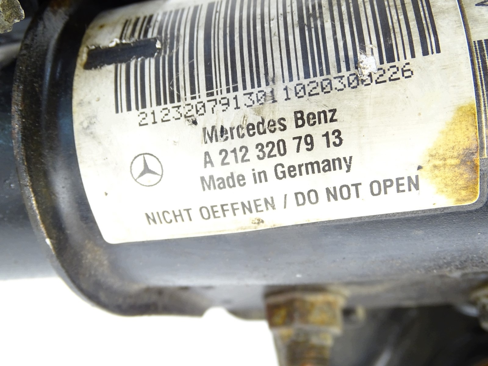 swing McPherson left front MERCEDES W212 A2123207913
