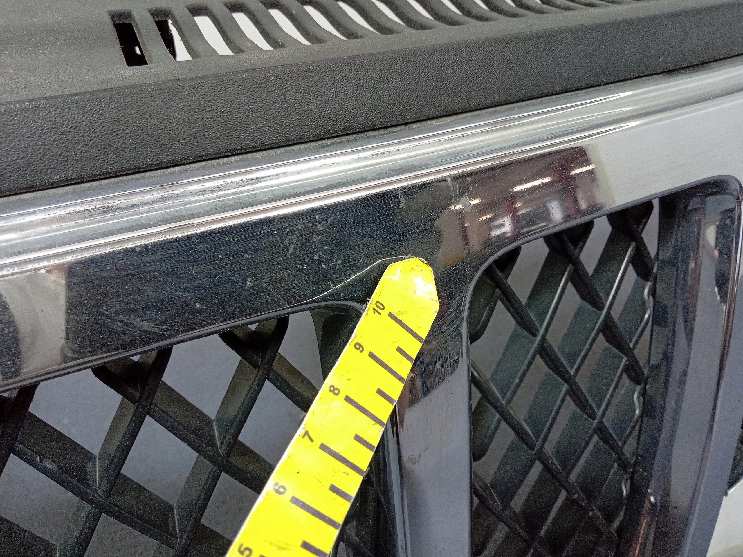 Jeep Cherokee J Kühlergrill FRONTGRILL Kühlergitter - Thumbnail 7