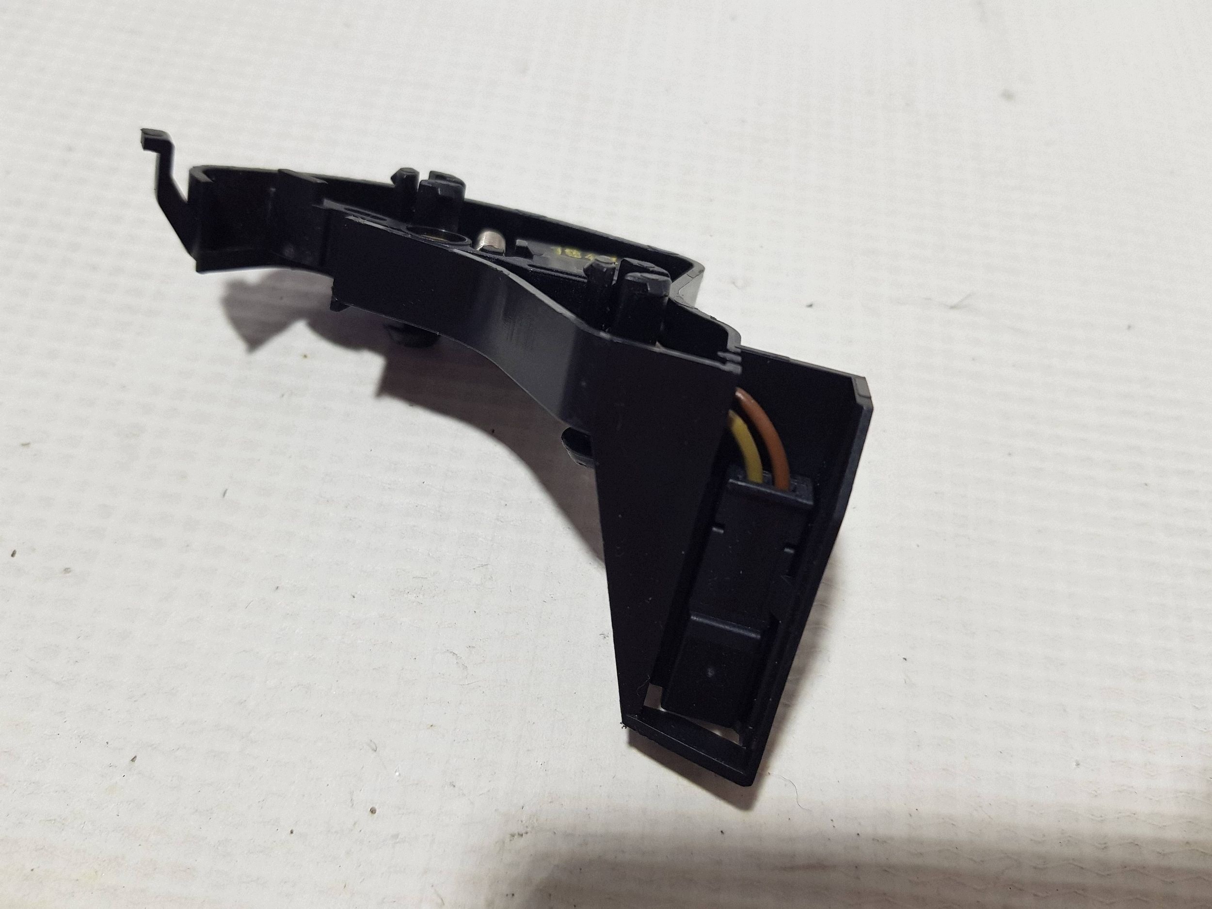 Sensor dach MERCEDES W207 C207 A207 CABRIO 20472301