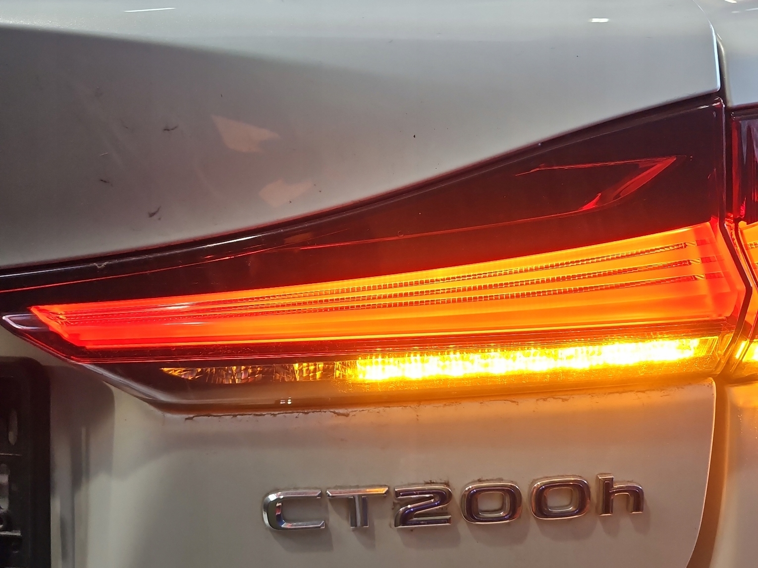 фонарь правый led lexus CT 17-22 HB европа