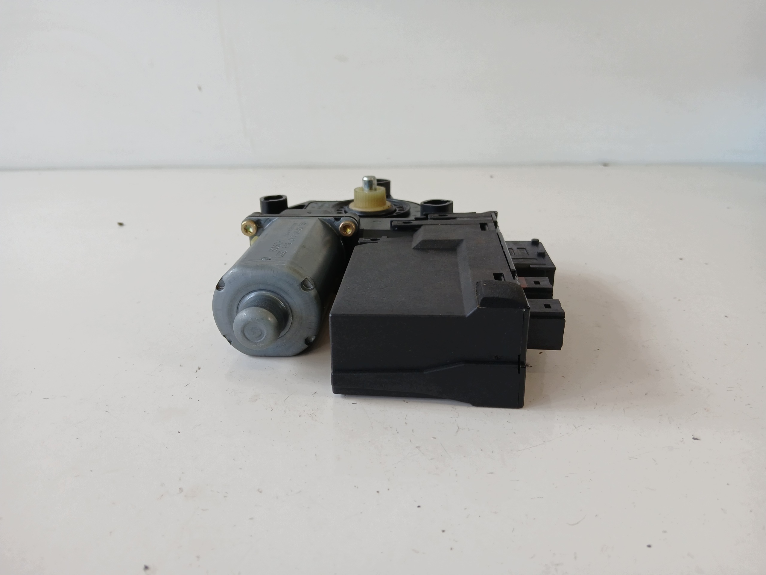 PEUGEOT 307 mini motor windows right front 9637130480