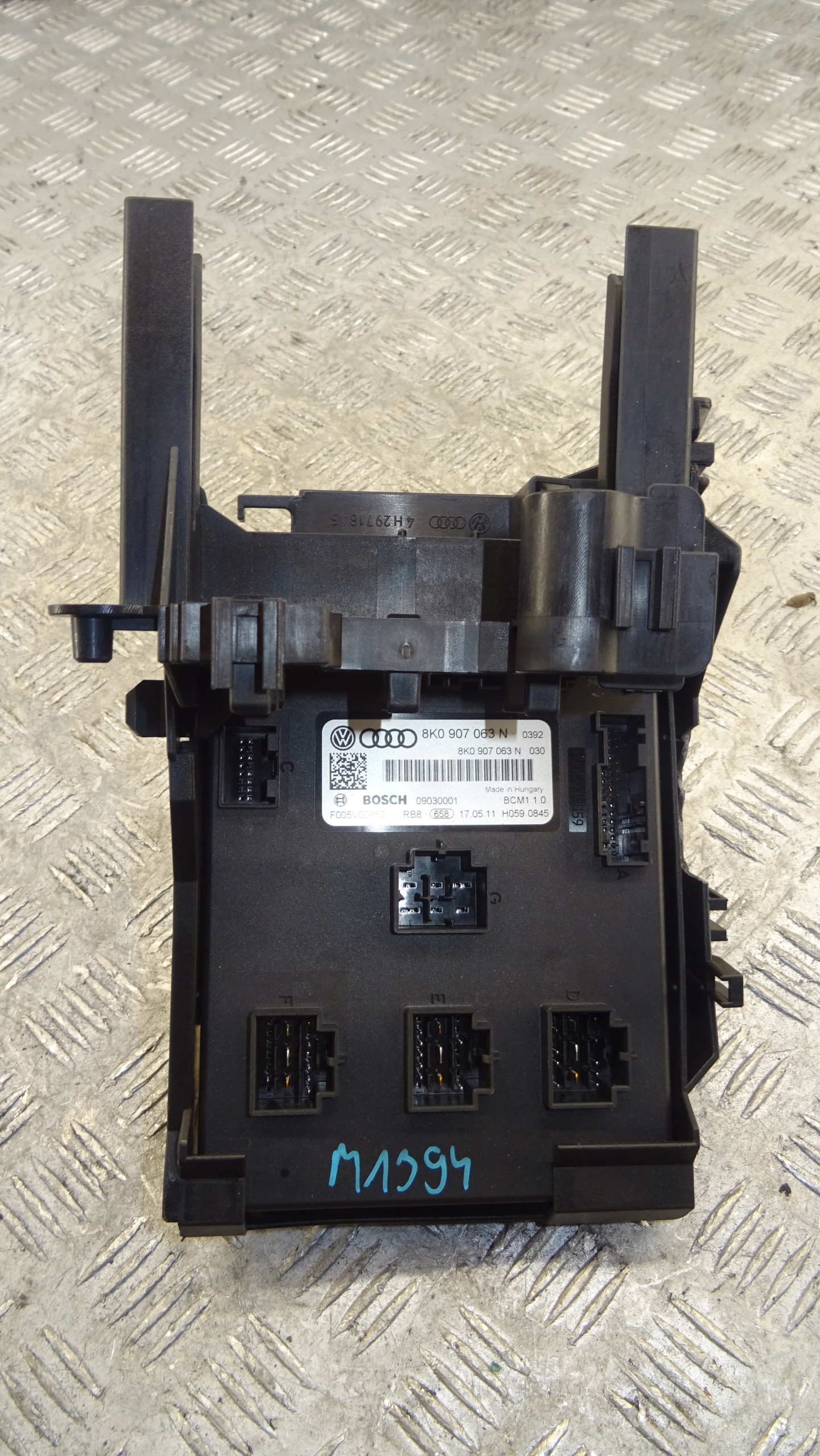 AUDI A4 B8 8K A5 8T Unité commande confort 8K0907063N