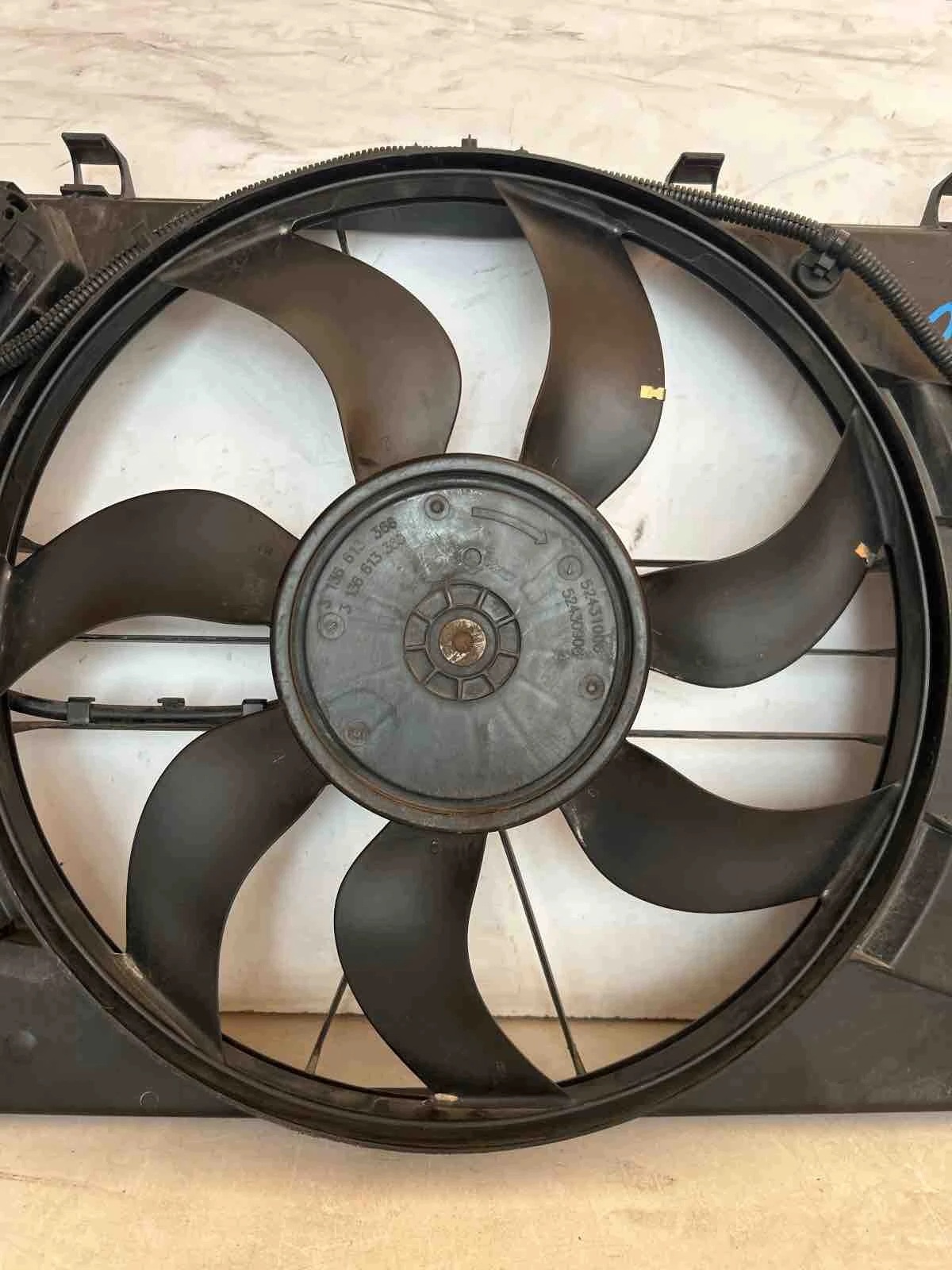 Obal ventylátora ventilátor Opel Astra IV J