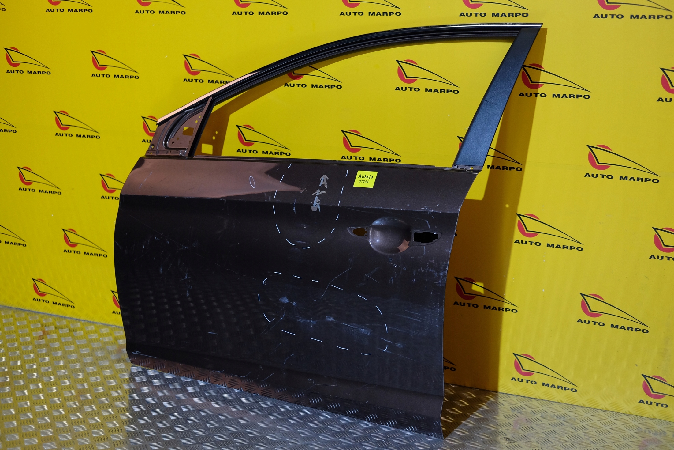 HYUNDAI SONATA 2015 16- DRZWI PRZÓD LEWE PRZEDNIE Producent części Hyundai OE