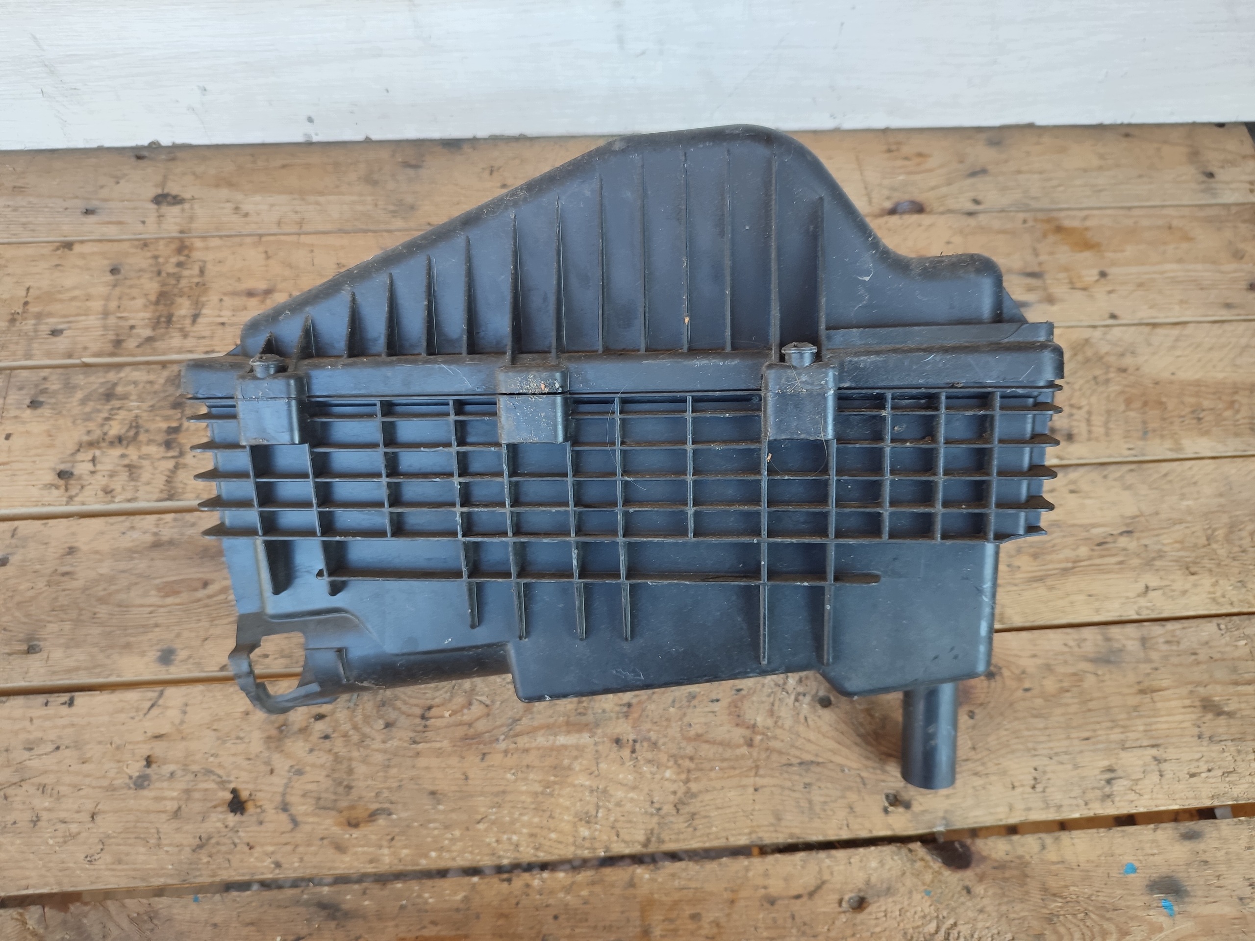 Peugeot 206 1.49 air filter housing 9656465180