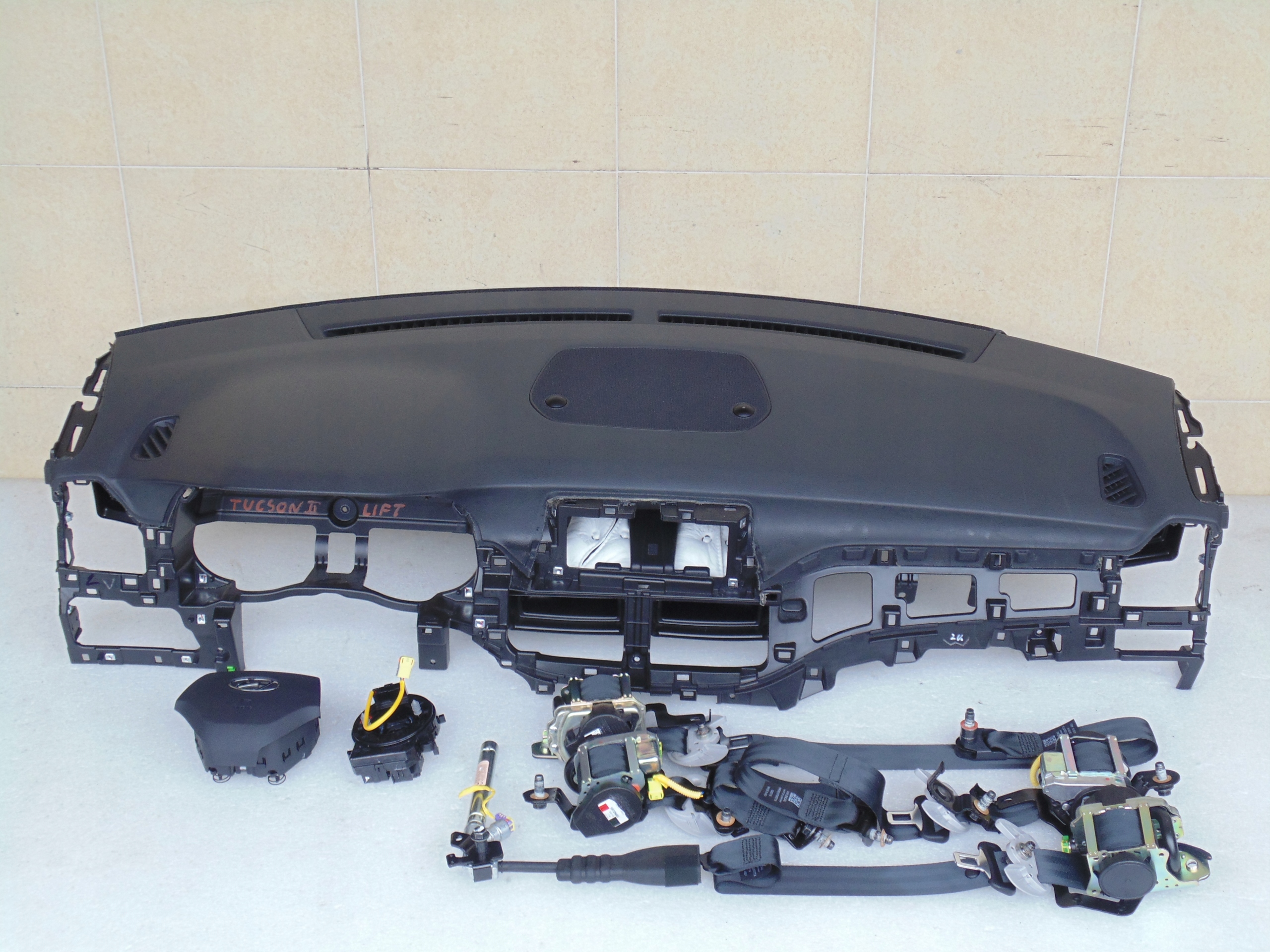 DASHBOARD CONSOLE AIRBAG HYUNDAI TUCSON II LIFT 2020R.