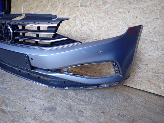 VW PASSAT B8 HIGHLINE LIFT 19- front bumper front