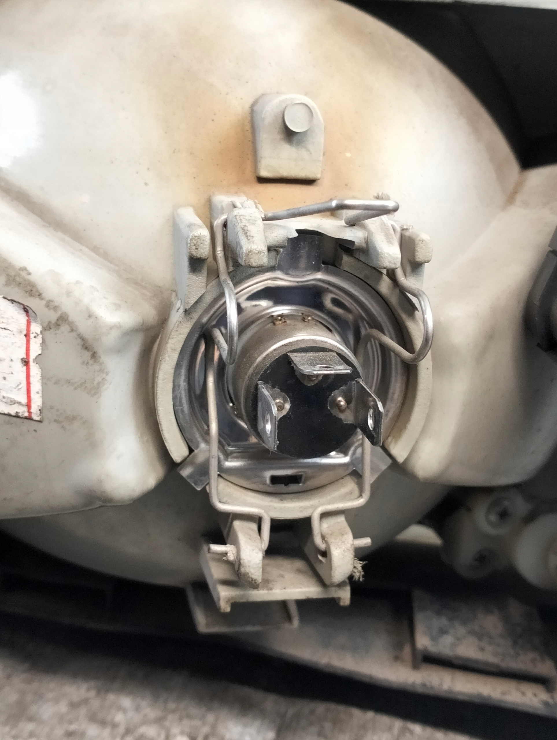 light REFLEKTOR right front SCANIA 4 P94 BD4X2NA 2000r