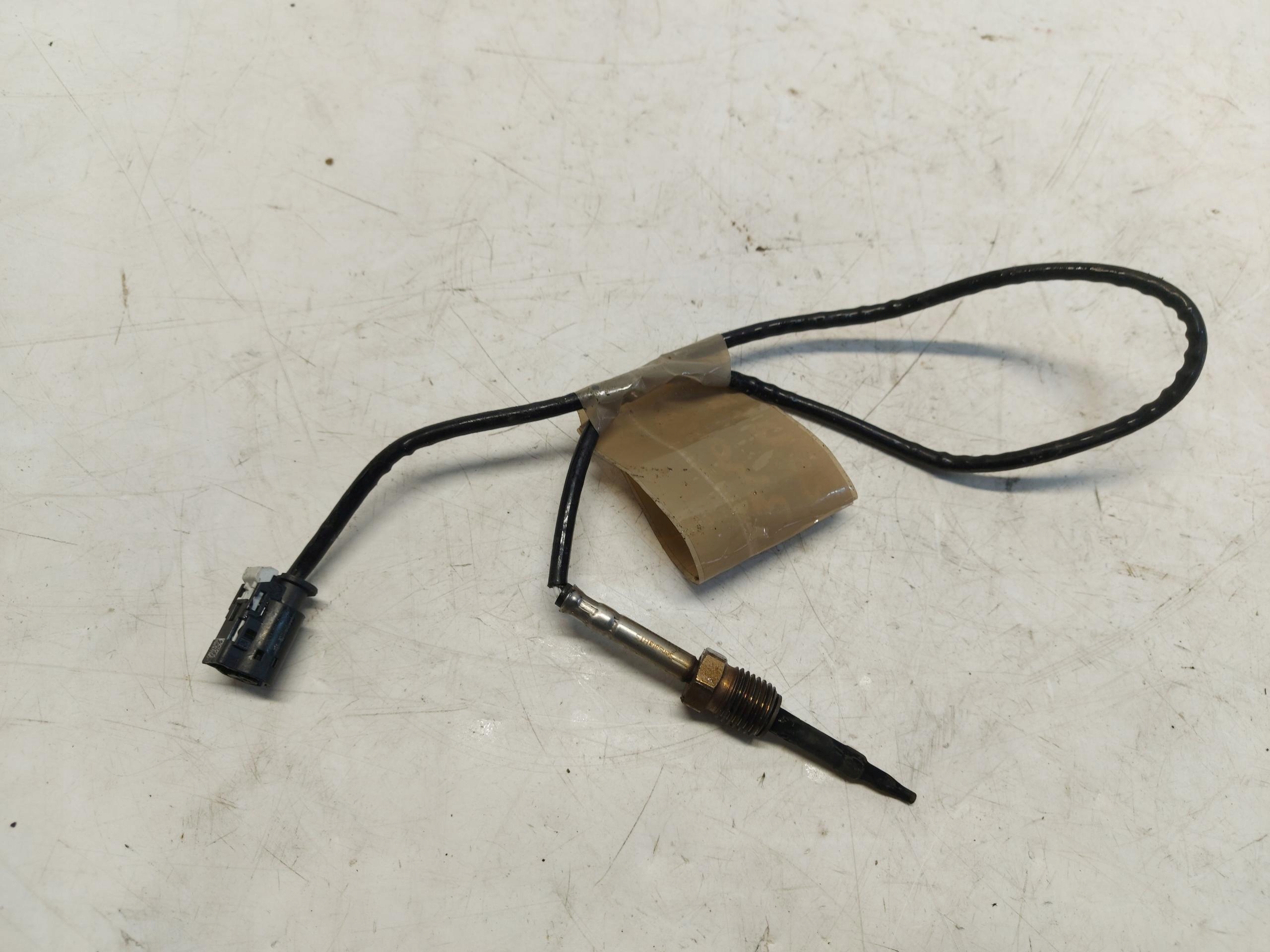 BMW G20 LIFT m340xd Sensor TEMPERATURY Gase 8490145