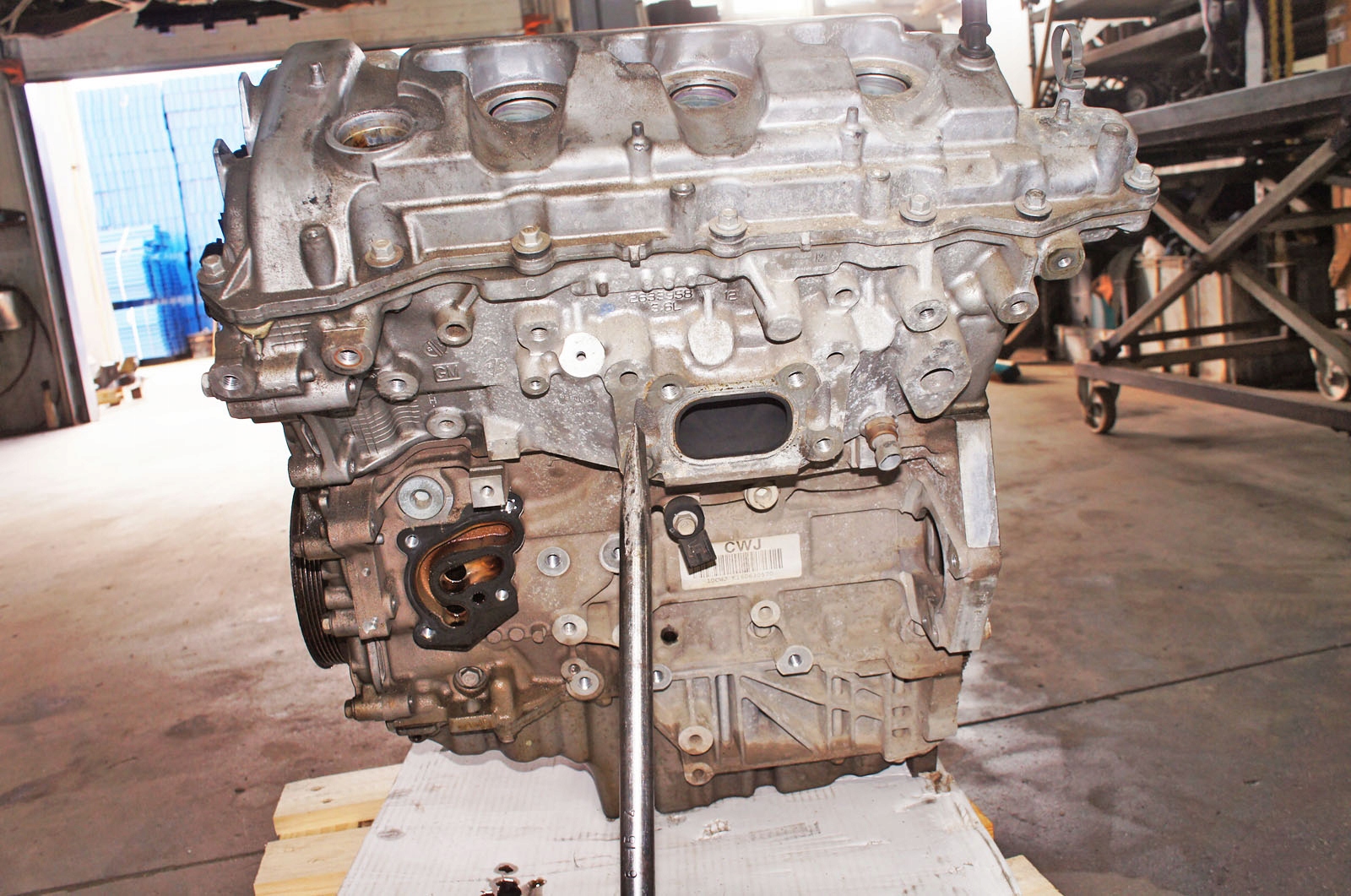 UH001 Chevrolet Camaro V ^ 3.6и 335KM Двигатель 23%