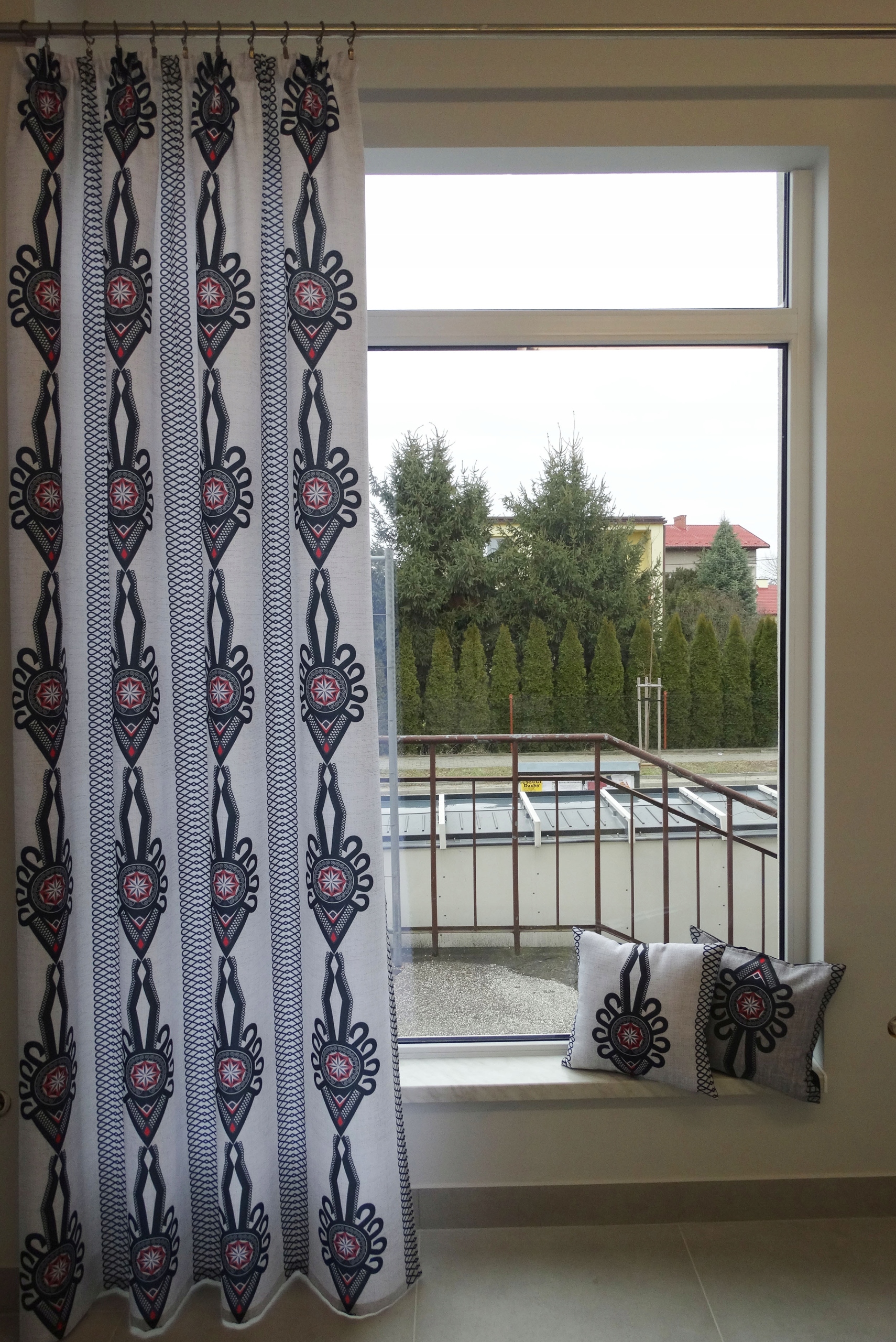 

Mg Zasłona Parzenica 53 150x250 z taśmą gotowa