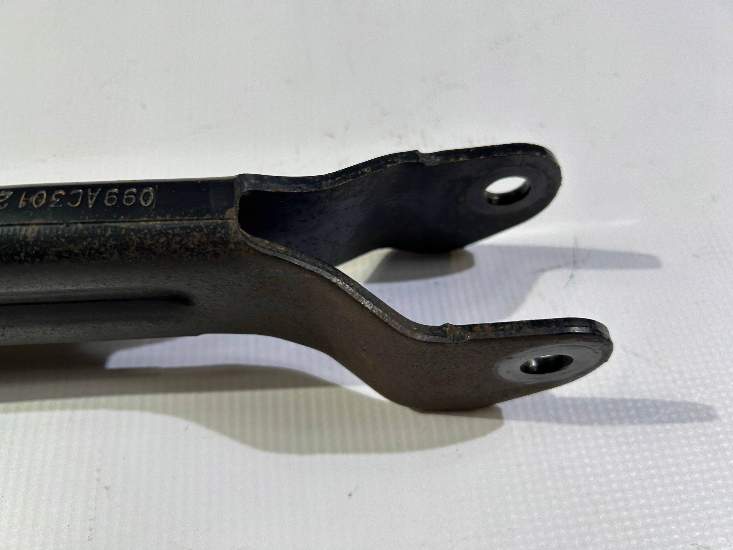 arm rear part rear right left Jeep Cherokee 2019