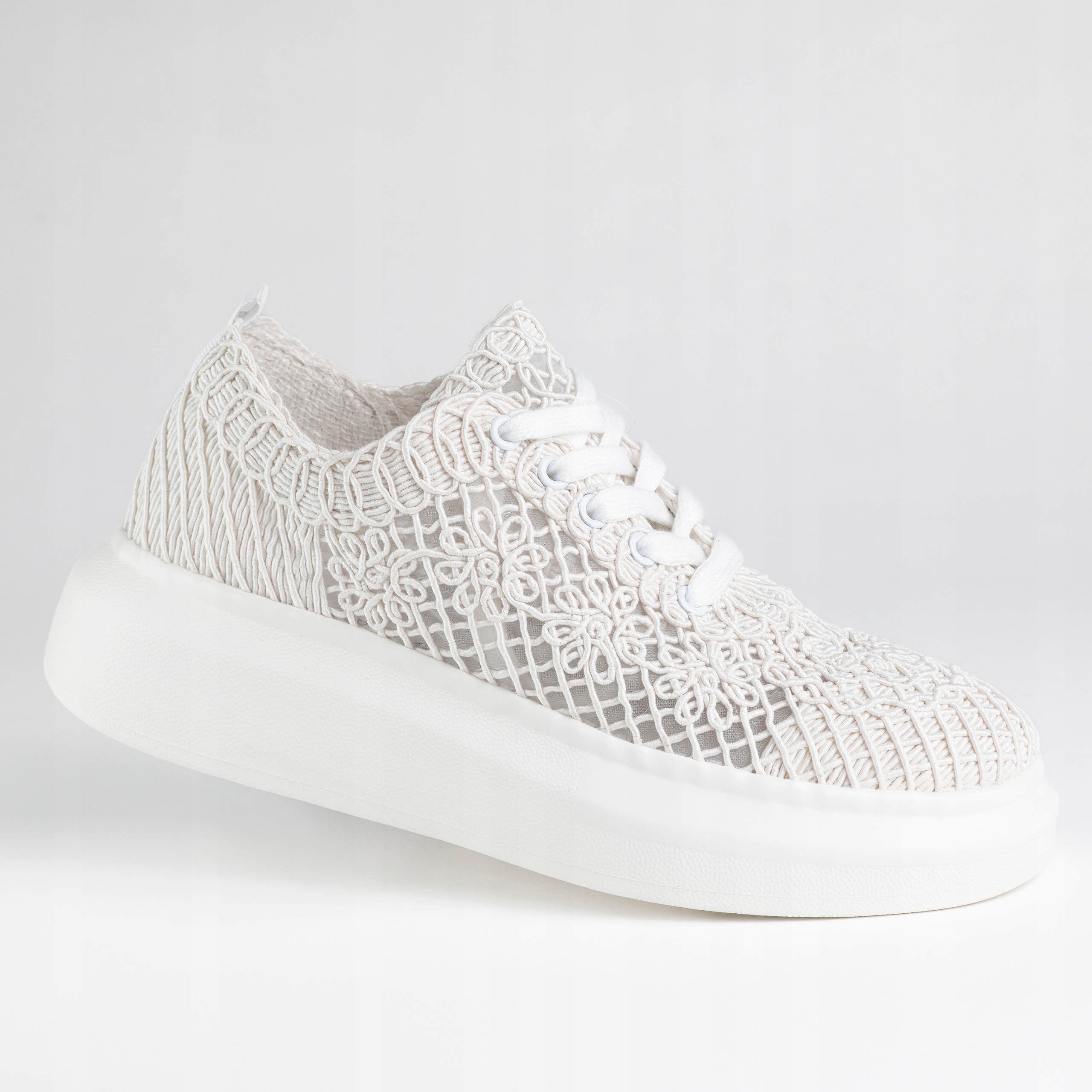 Efektní tenisky Goodin BK-0005, krásná krajka, přírodní kůže, bílé 37