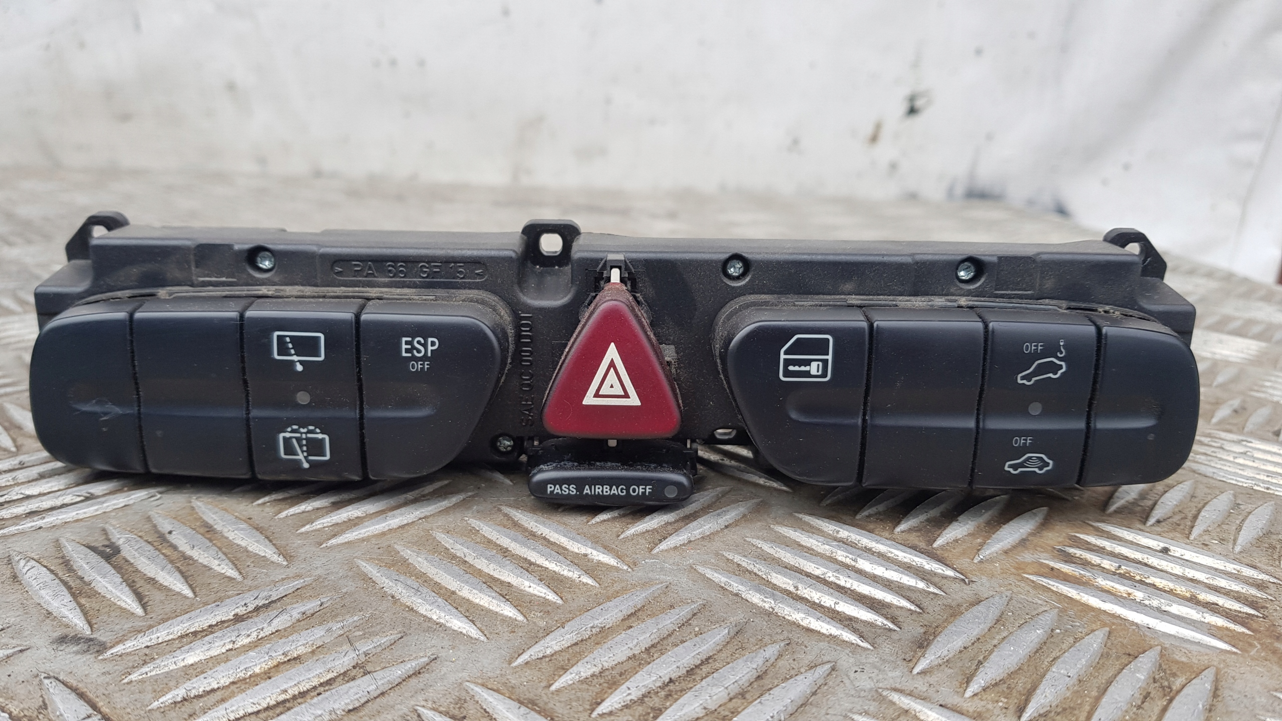 MERCEDES W203 PANEL STEROWNIANIA Commandes