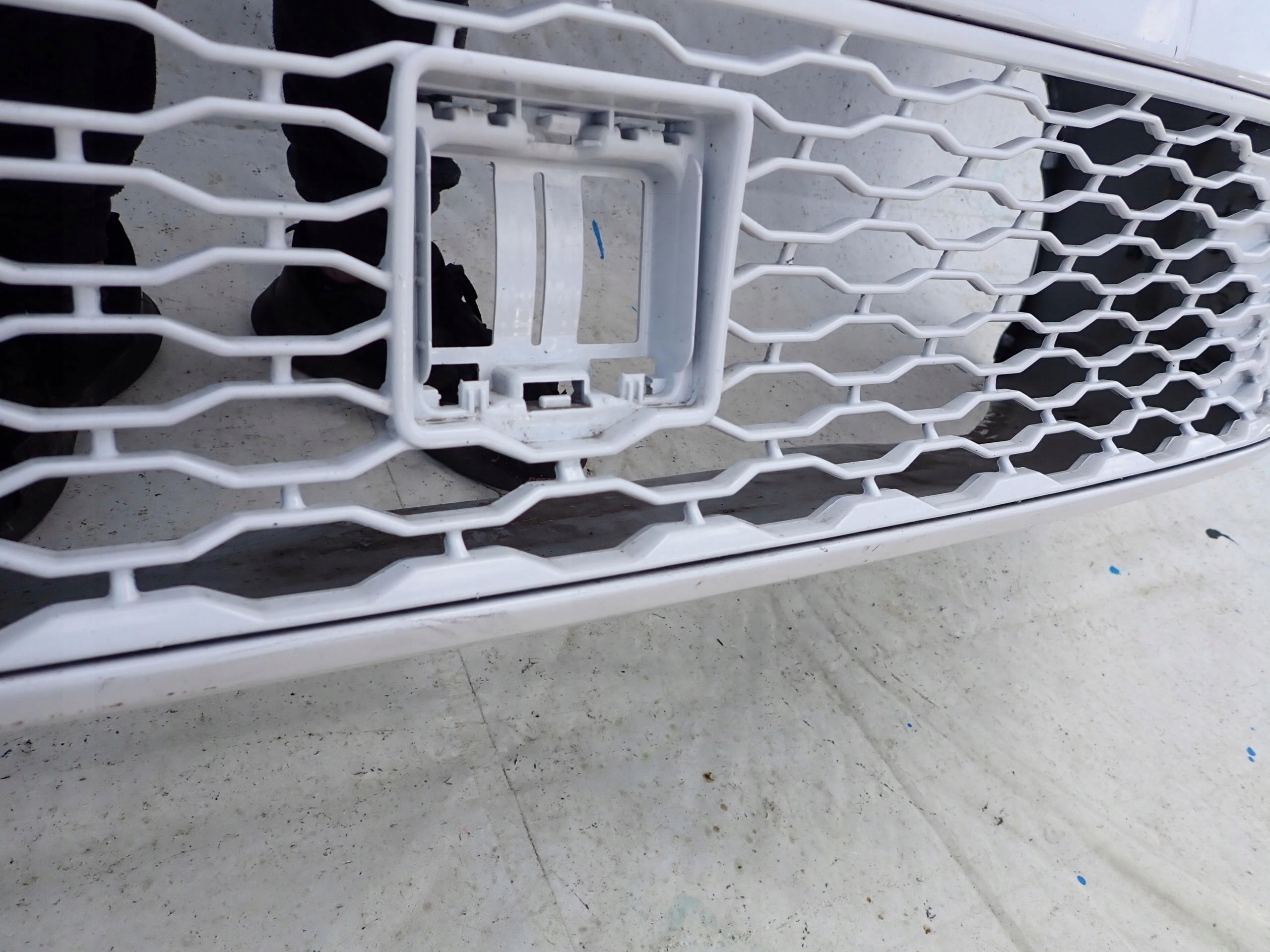 VW CADDY 2K7 21- nárazník předek přední PDC