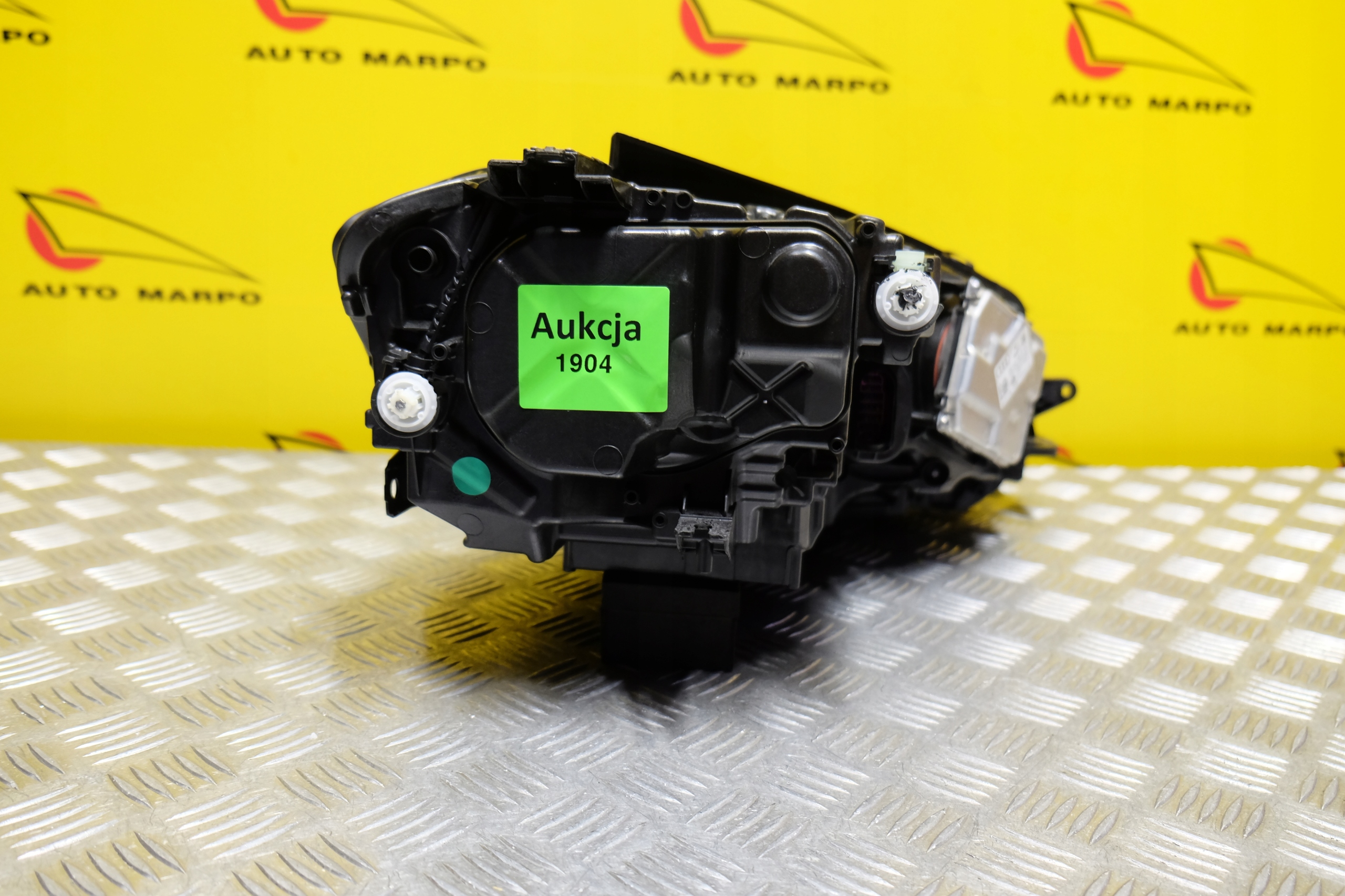 VW GOLF 7 LIFT 2016- REFLEKTOR LAMPA FULL LED L USA Rodzaj świateł mijania LED