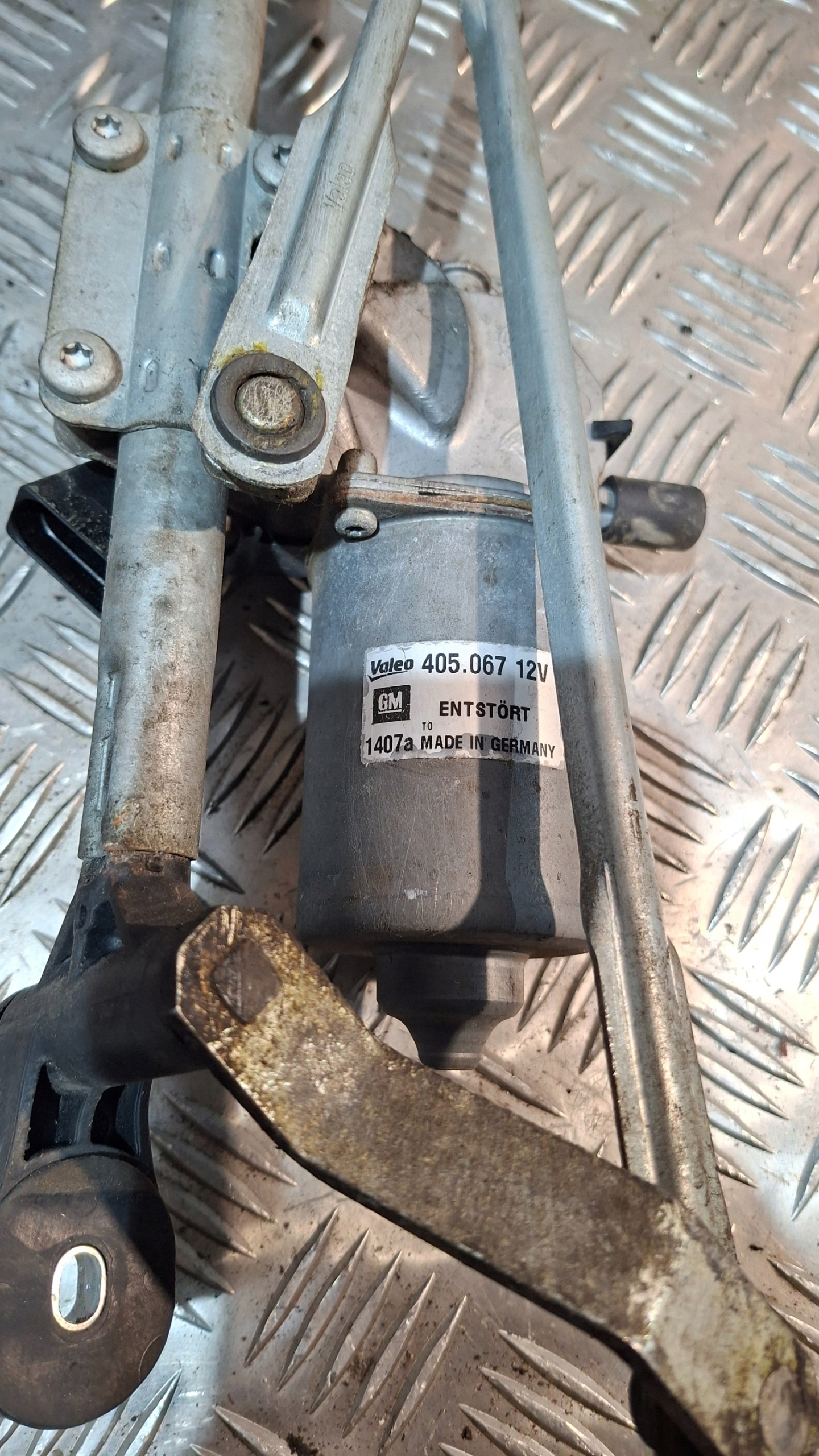wiper mechanism front OPEL CORSA D