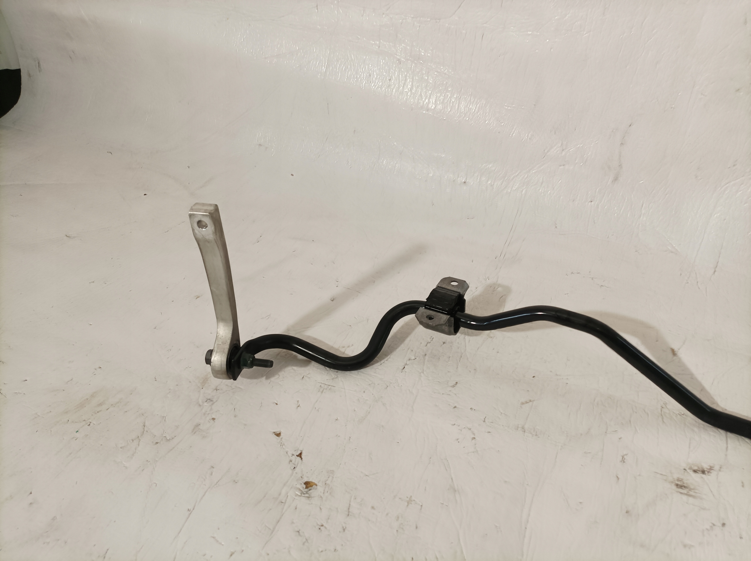 AUDI A4 B9 STABILIZATOR heck 8W0511305AF