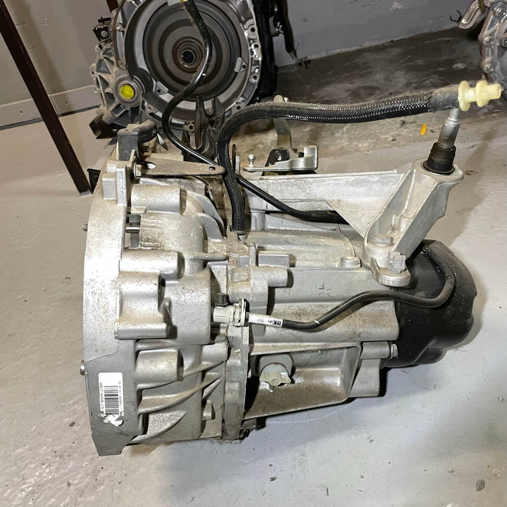 RENAULT CLIO III 1.5 DCI GETRIEBE JR5113