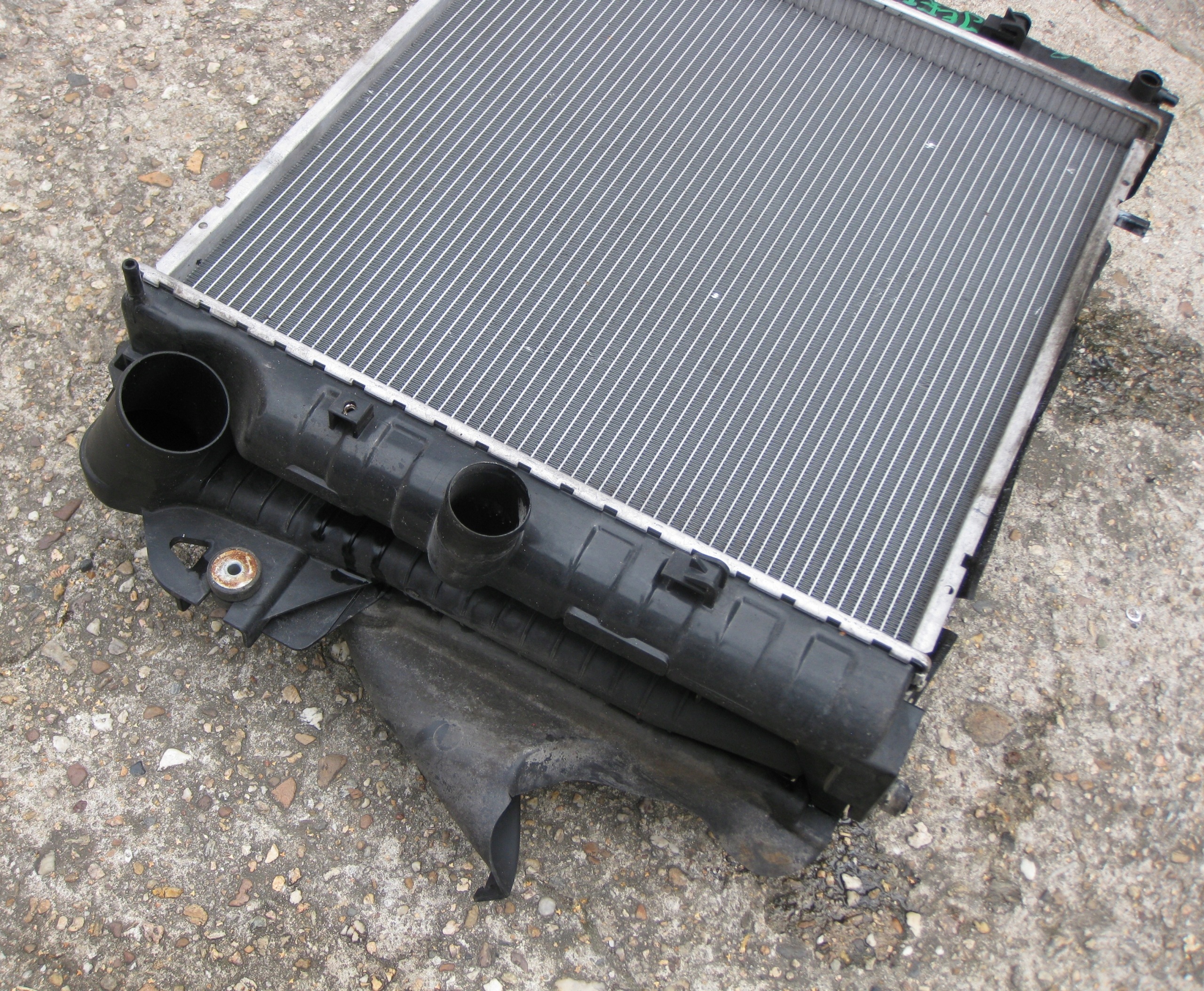 JEEP CHEROKEE LIBERTY KJ III 2.8 CRDI radiator complete intercooler