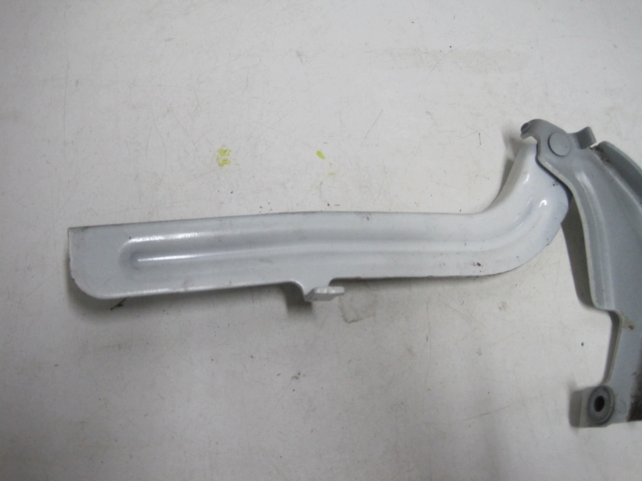 hinge bonnets left NISSAN QASHQAI III J12