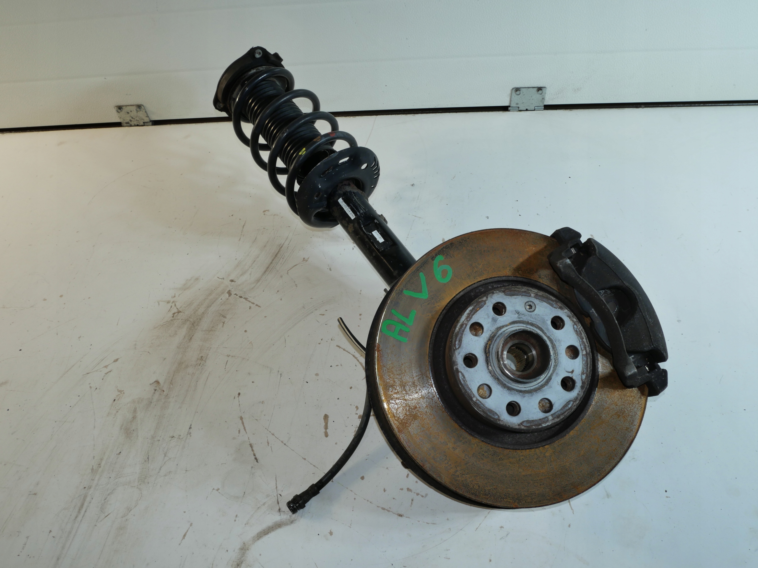 swing McPherson front VW CADDY IV 2K5412021Q