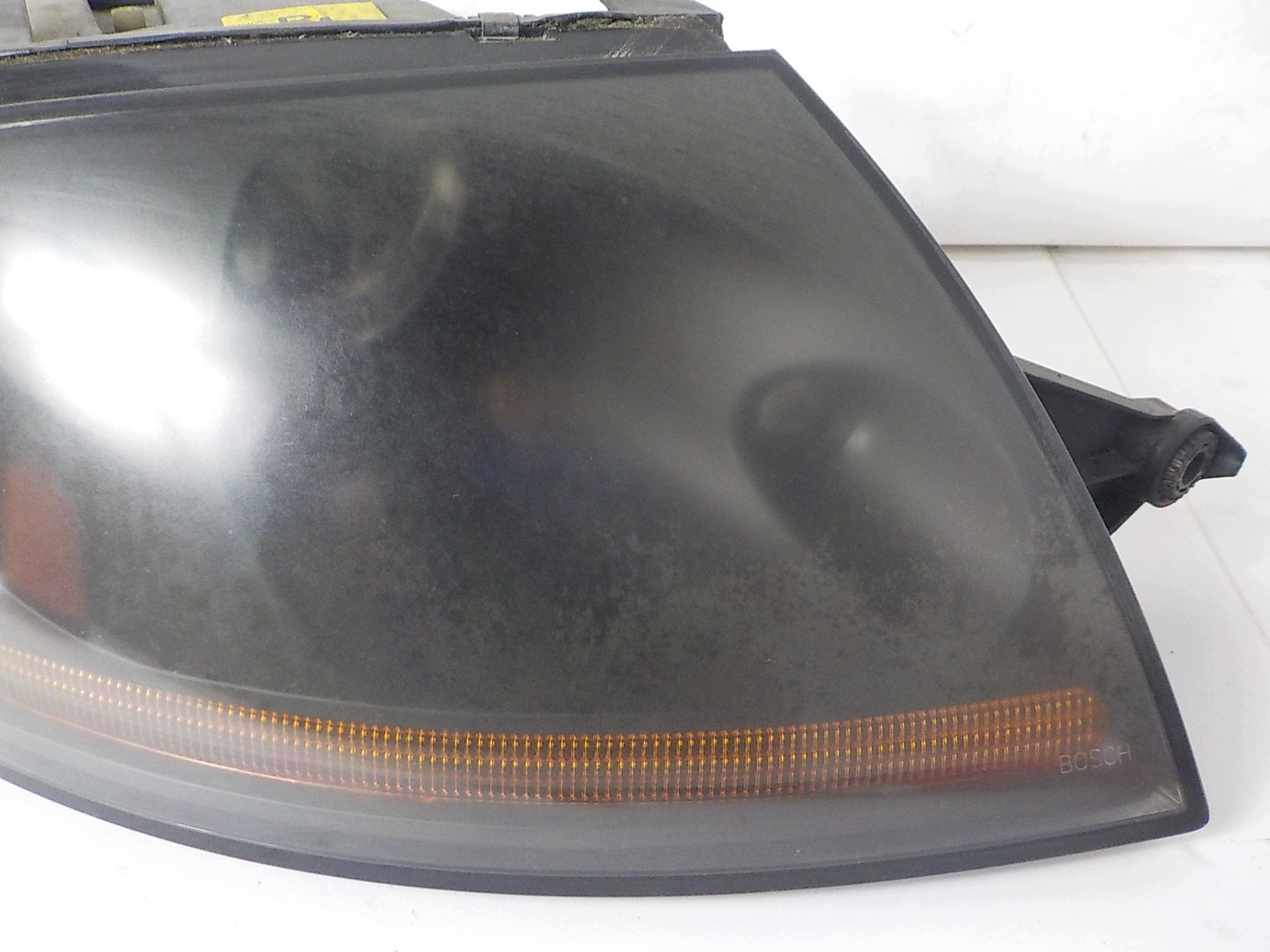AUDI TT and 8N light right front front UK