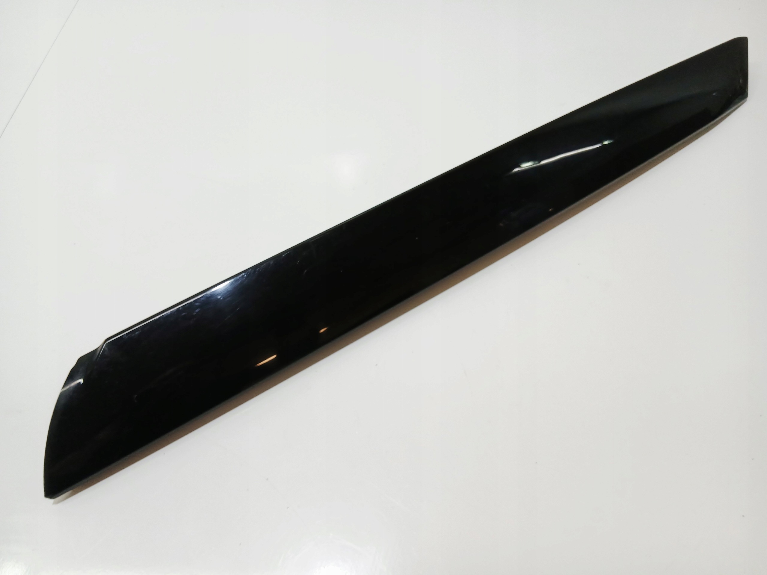 couverture montant droite avant MINI R60 9801510