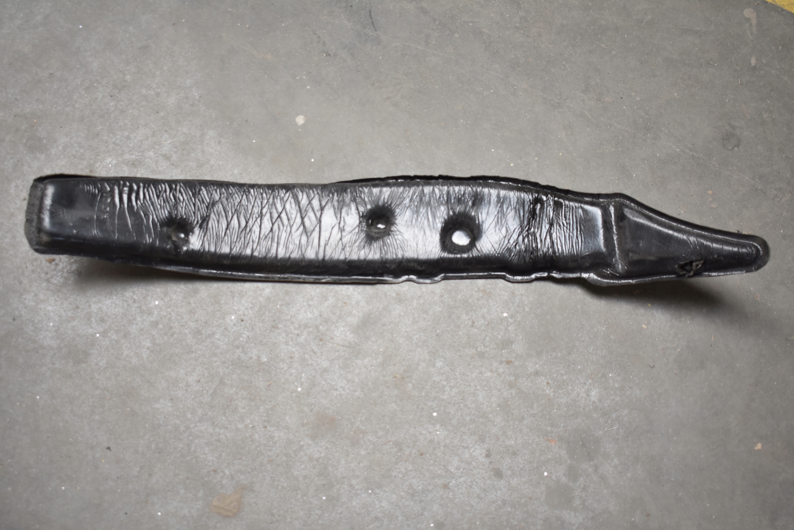 IDEALNE WYGŁUSZENIE BŁOTNIKA MERCEDES W177 1