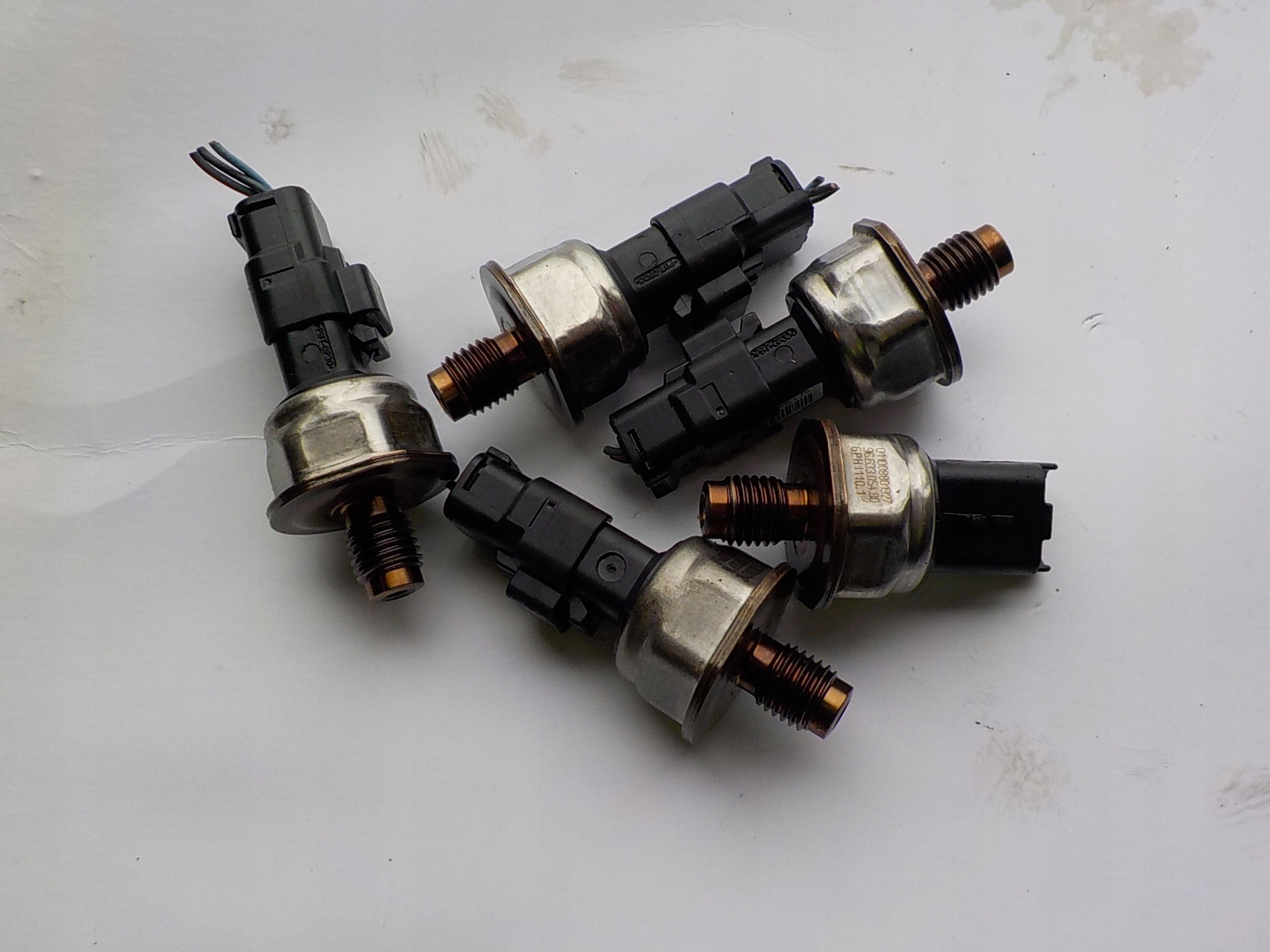 FORD S-MAX 2.0 TDCI Capteur Pression Carburant 9663305480