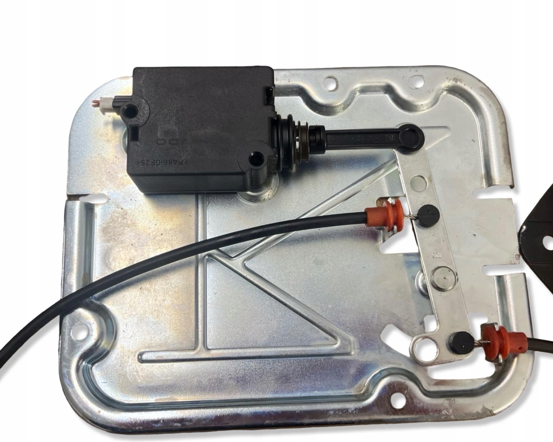 lock bonnet boot BMW X5 E53 facelift 2004 8408963